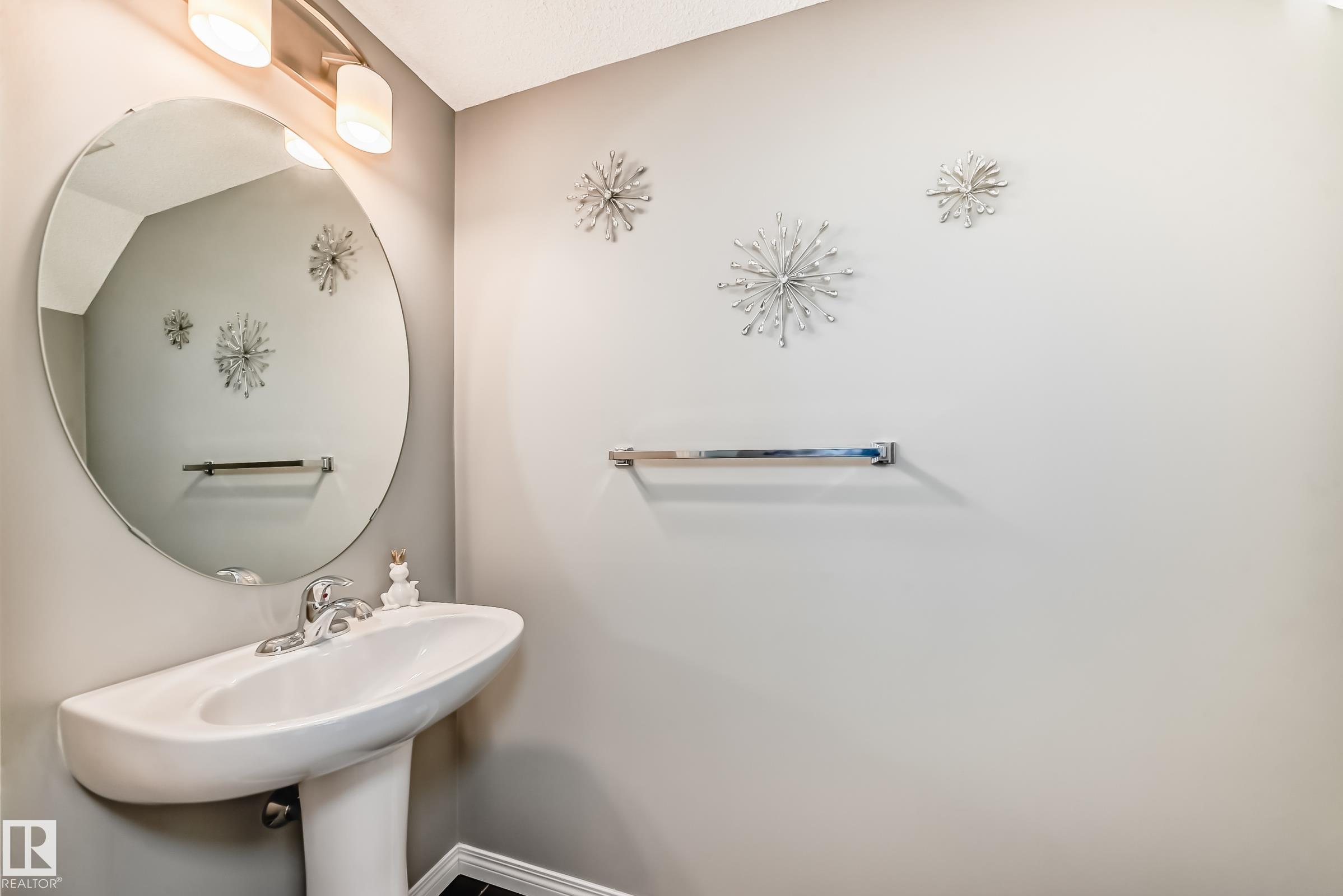 https://zimg.paragon.ice.com/ParagonImages/Property/PM/RAE/225398419/20/0/0/7a53cf1e8fdf4b0e89e33ad67b5b5fcf/1/29c70483d2e16368a0d033d9fb4294a7/225398419-91545344-6A24-4692-9030-1F1252F8E4A8.JPG