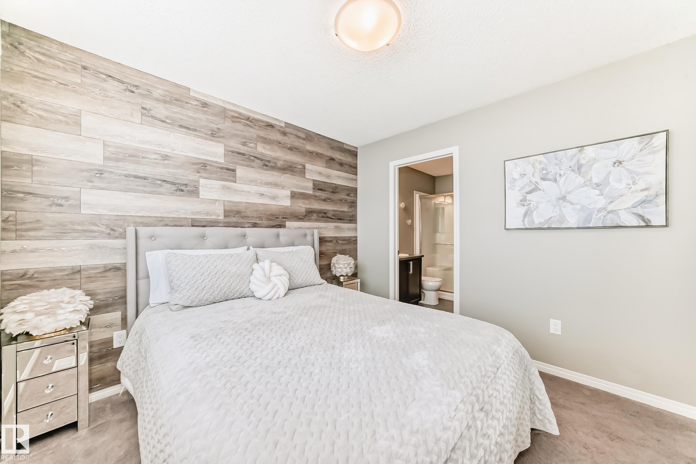 https://zimg.paragon.ice.com/ParagonImages/Property/PM/RAE/225398419/25/0/0/b8062c341a1507358d615621aa967080/1/29c70483d2e16368a0d033d9fb4294a7/225398419-D2D2653F-F293-41E2-A1DE-B8BDB965D3BE.JPG