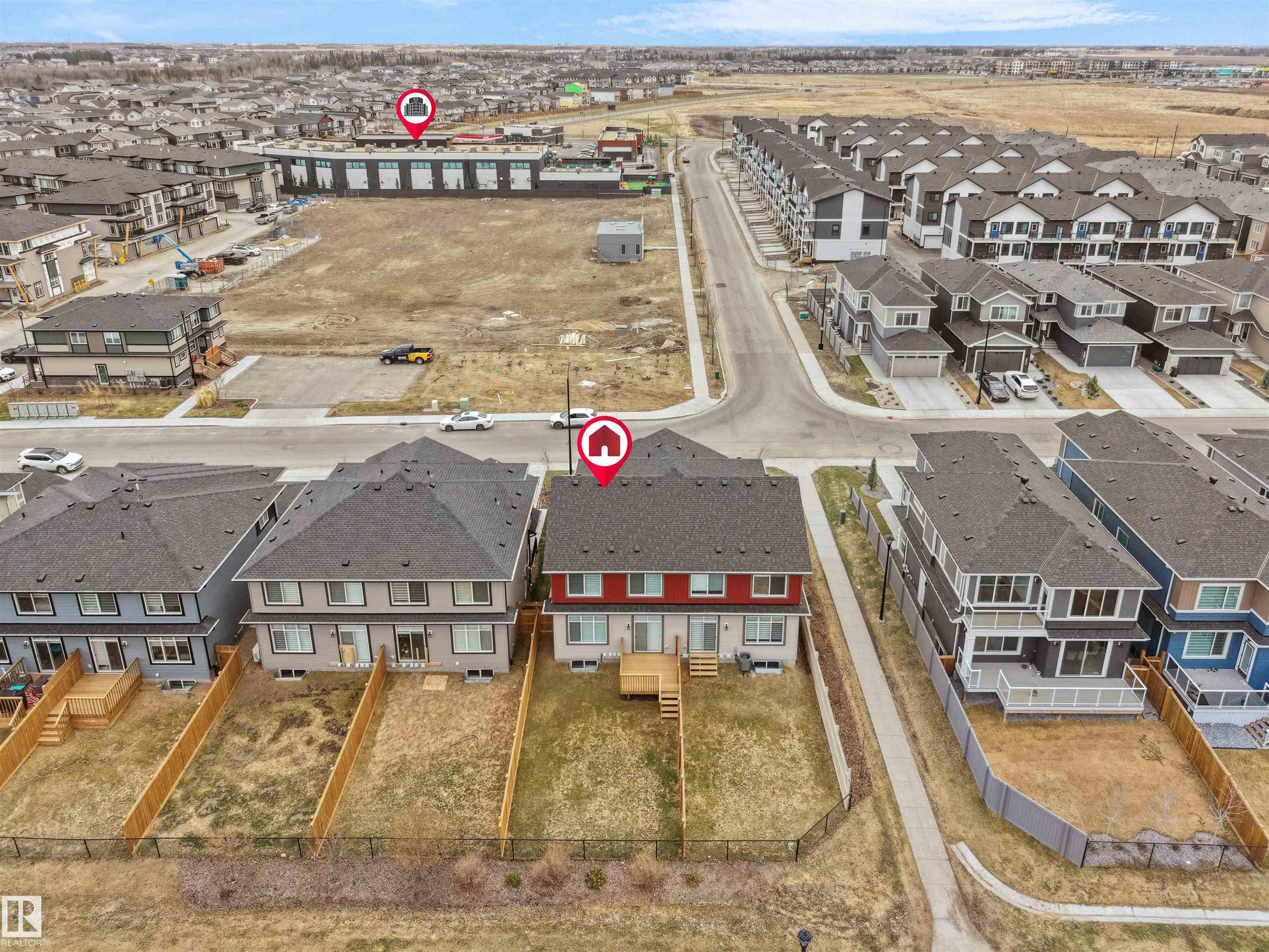 https://zimg.paragon.ice.com/ParagonImages/Property/PM/RAE/225398420/47/0/0/d7a41c845883f28bd75ff3fbf7baaf74/1/9afa369f9f40c078b650ab212449f82b/225398420-ac9b28eb-5bc4-47f9-b44b-bef227ce3444.JPG
