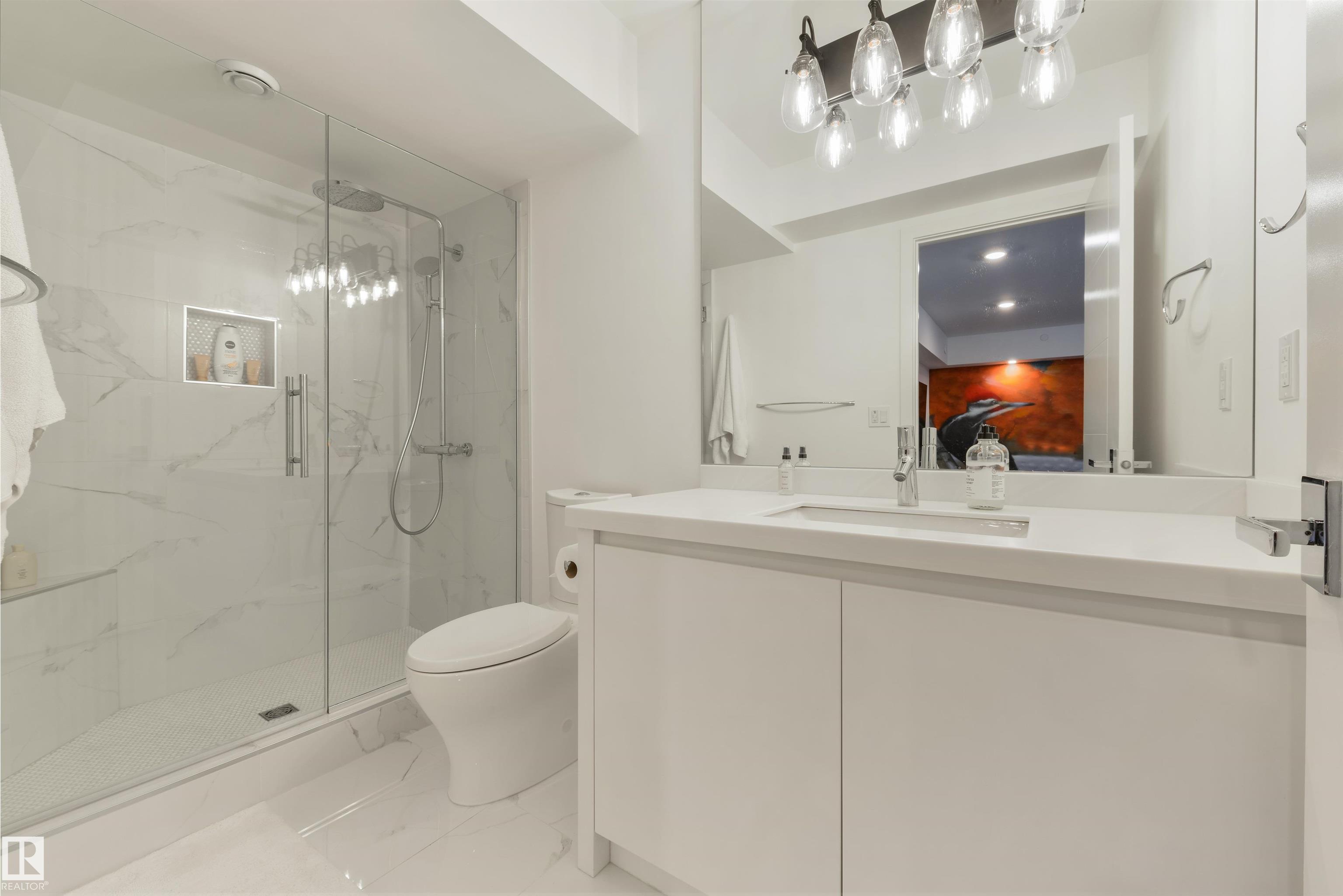 https://zimg.paragon.ice.com/ParagonImages/Property/PM/RAE/225398427/47/0/0/2d9987bee13dc54d4df3bba5c78ec6b7/1/012db6d60516b3adecad9185fd5d097b/225398427-F398BBD9-1D1C-4780-8CD9-CDA1C599BAAE.JPG