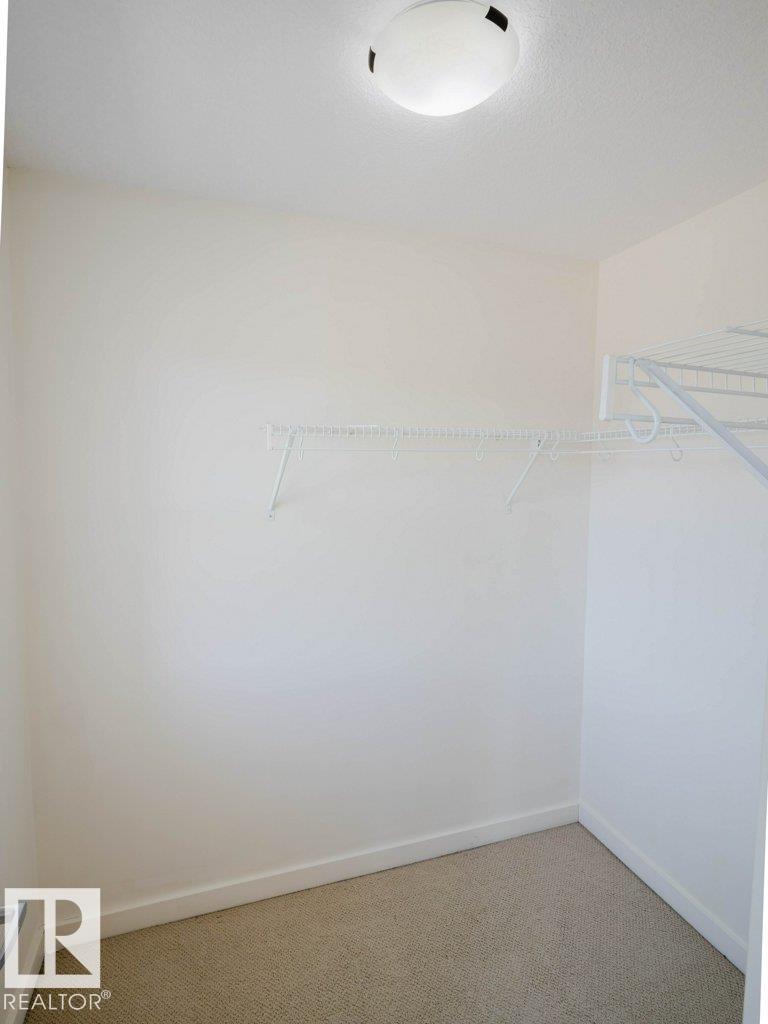 https://zimg.paragon.ice.com/ParagonImages/Property/PM/RAE/225398434/30/0/0/db04ffbbbe3c2f9ac442e6a6d2f0d864/1/1f1e11e3435ea277174cd4760730cdbc/225398434-1976bdf1-2e5d-43cb-99f7-acc5ce981e42.JPG