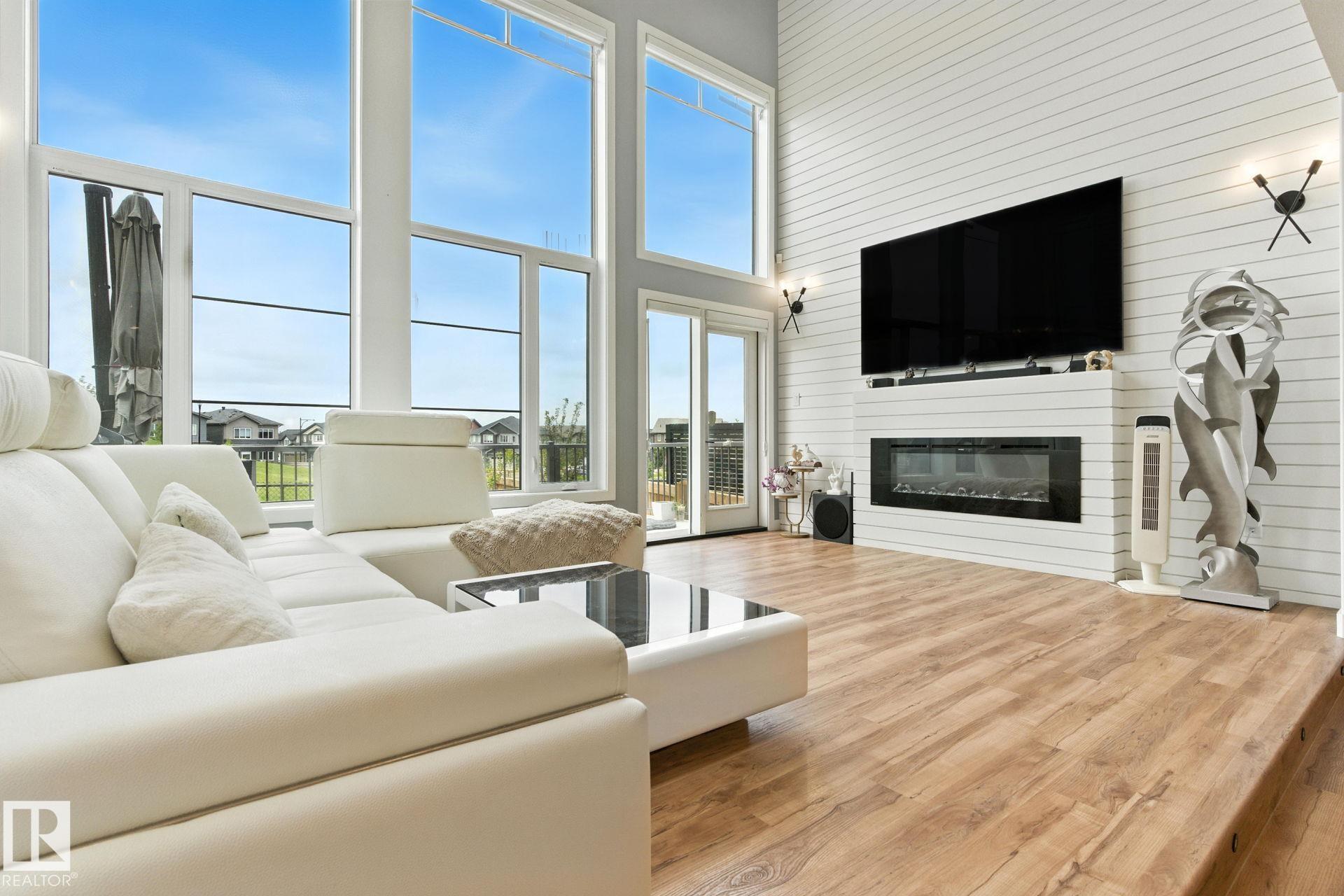 https://zimg.paragon.ice.com/ParagonImages/Property/PM/RAE/225398442/12/0/0/f380a7648517fec116f2519a0a6ecfd0/1/7eb10eddc7c9606716392f473a3815a8/225398442-E9A51F13-8758-415C-94D9-667D4AB3719F.JPG