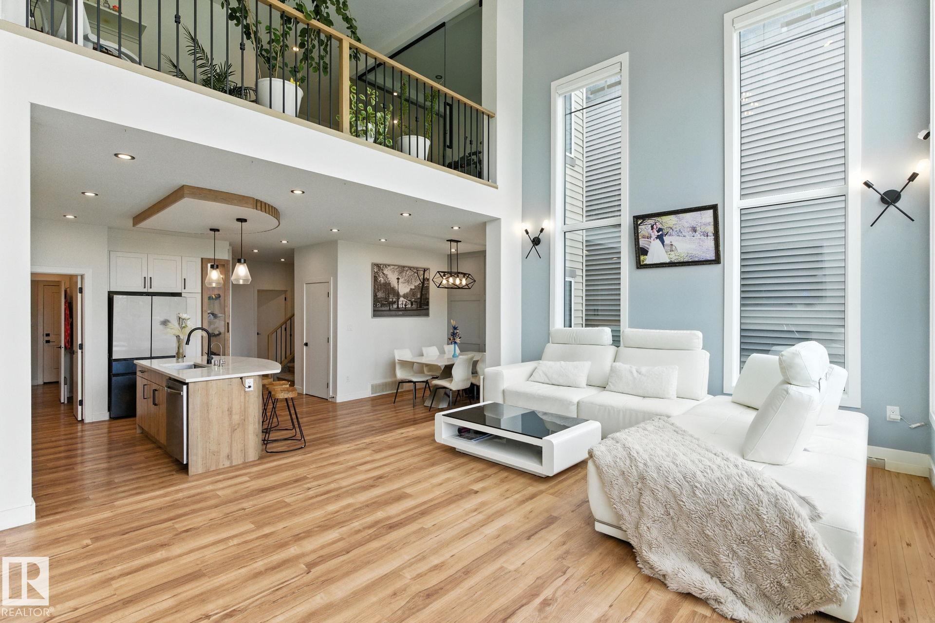 https://zimg.paragon.ice.com/ParagonImages/Property/PM/RAE/225398442/14/0/0/da902af65cdacb498215e3ab2da866ef/1/7eb10eddc7c9606716392f473a3815a8/225398442-1775E4BD-6C68-4294-8BEA-E5364ED34938.JPG