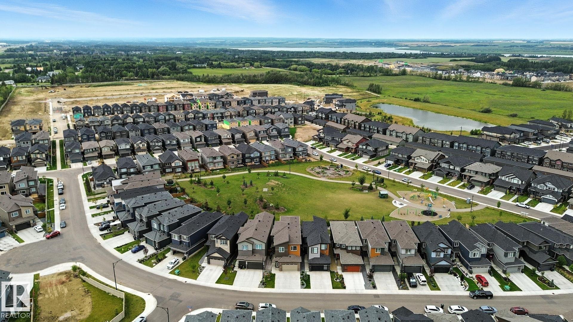 https://zimg.paragon.ice.com/ParagonImages/Property/PM/RAE/225398442/44/0/0/4aaefe5309c9a15a7aaccbc7622ec58f/1/7eb10eddc7c9606716392f473a3815a8/225398442-645E40D8-4A7A-4639-AA11-3F104C77C46D.JPG