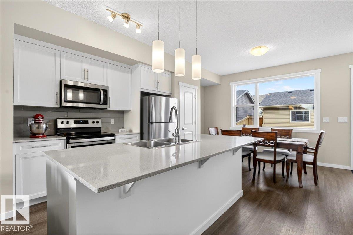 https://zimg.paragon.ice.com/ParagonImages/Property/PM/RAE/225398449/10/0/0/eee45b5f704accfe3a16d33854e94f1c/1/d172c30112f7979b55b0ae030e3a46eb/225398449-577da697-bd40-44dc-ac5c-41b0f627db6c.JPG