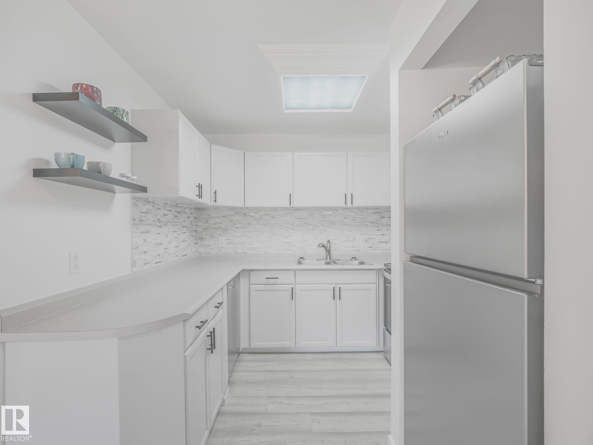 https://zimg.paragon.ice.com/ParagonImages/Property/PM/RAE/225398452/12/0/0/9550917d1438a83a68e3e7584b49547e/1/552cc97f5479ef5bba9020a13b358c63/225398452-68d34036-be04-4b62-a773-2d309bff9bc2.JPG