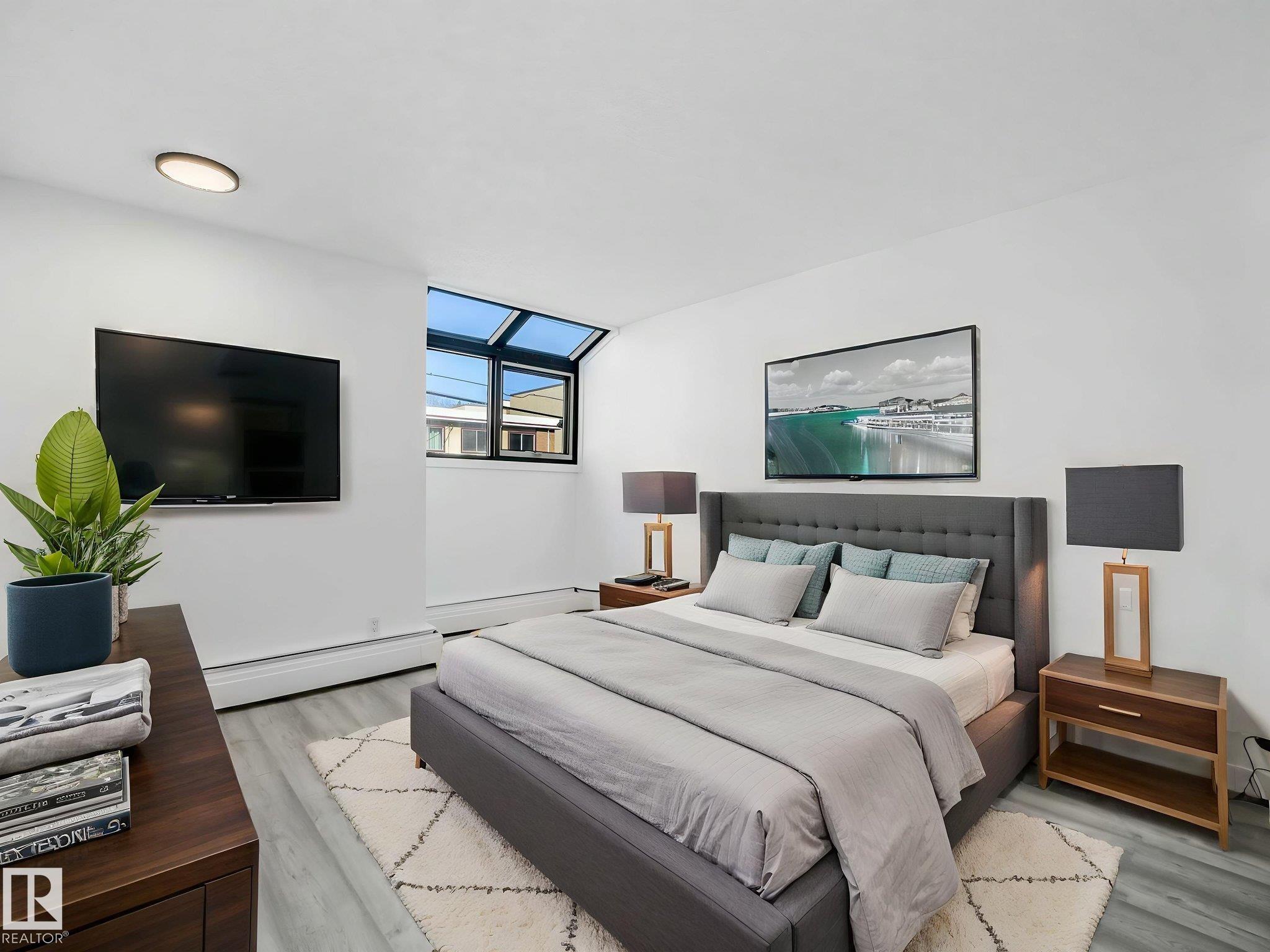 https://zimg.paragon.ice.com/ParagonImages/Property/PM/RAE/225398452/15/0/0/8a8e74c59821a08d20180a8ea3ef5981/1/552cc97f5479ef5bba9020a13b358c63/225398452-05696604-de0a-49f4-969b-c2188683f691.JPG