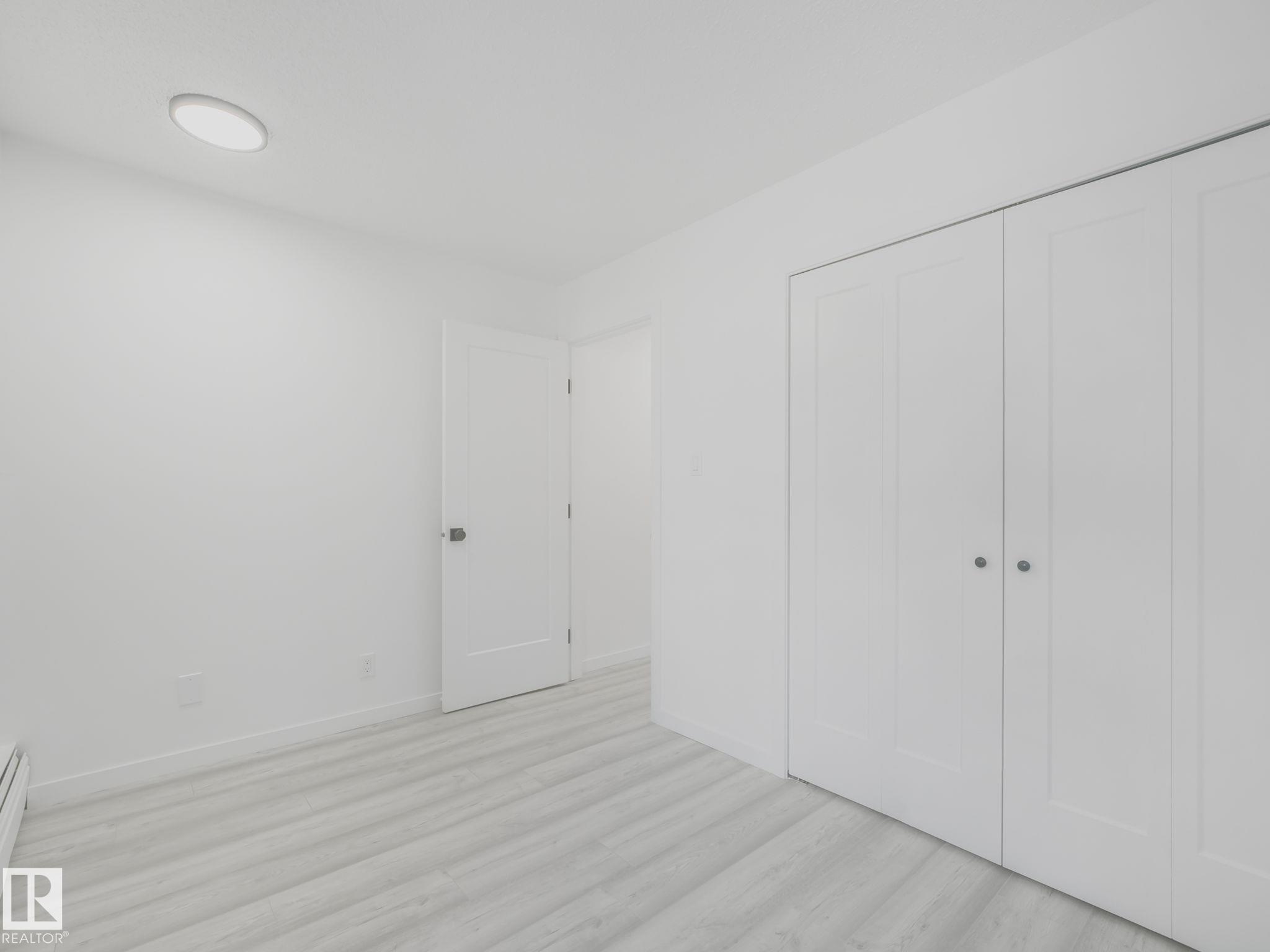 https://zimg.paragon.ice.com/ParagonImages/Property/PM/RAE/225398452/20/0/0/2943b1692a54cb04073bc197a0069625/1/552cc97f5479ef5bba9020a13b358c63/225398452-7a718891-7a00-46c7-92fd-56989d466d61.JPG
