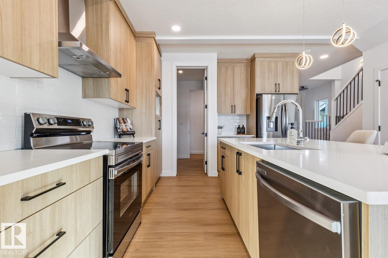 Photo 6 at 39 Caledon Crescent, Copperhaven, Spruce Grove