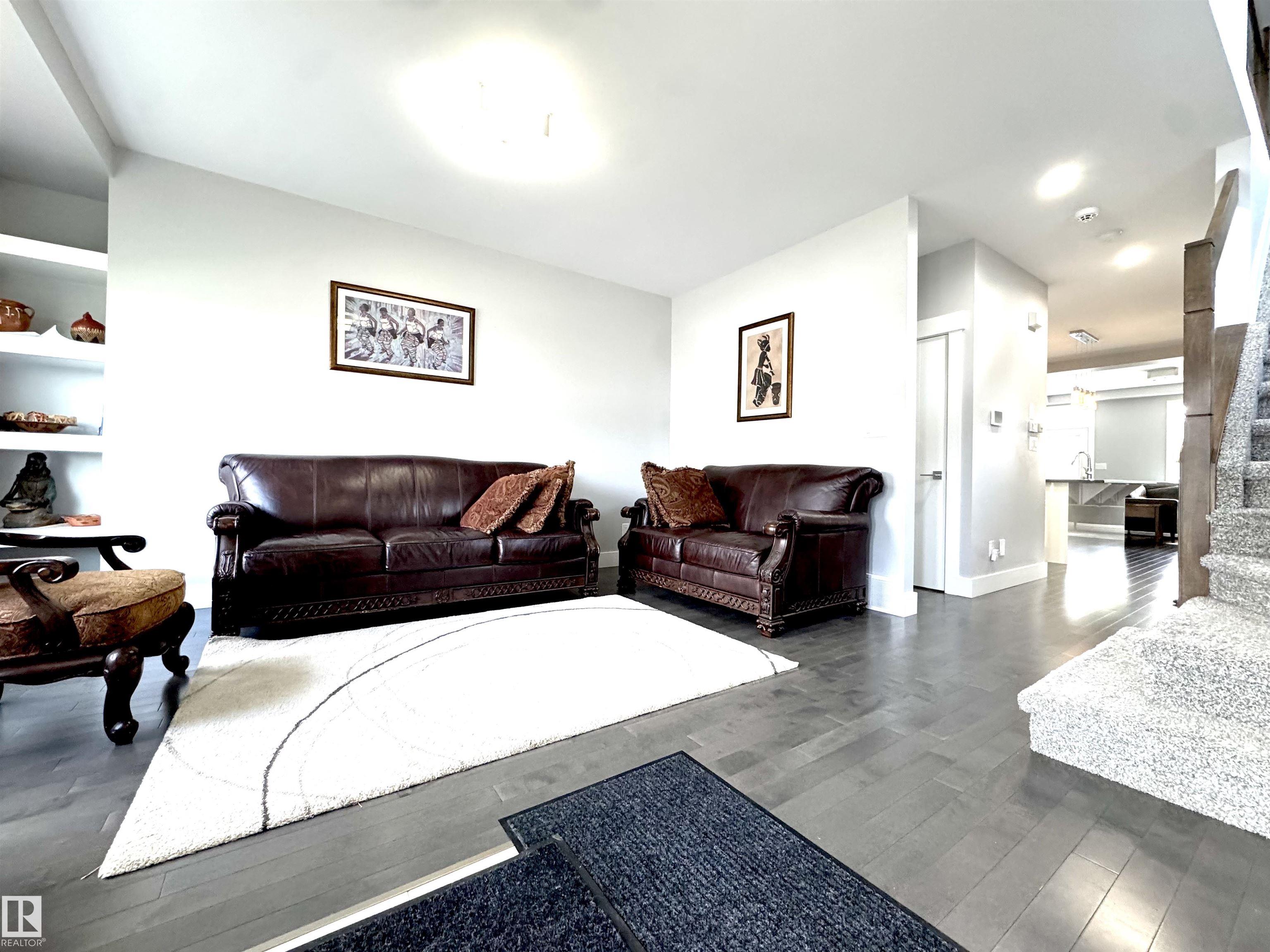 https://zimg.paragon.ice.com/ParagonImages/Property/PM/RAE/225398483/11/0/0/62ba1040444a884fdb4713b890f2bcd9/1/21f456cebe1502393db55f52d81b67be/225398483-347b1a16-0467-43f5-bfe1-0a2204ace14f.JPG