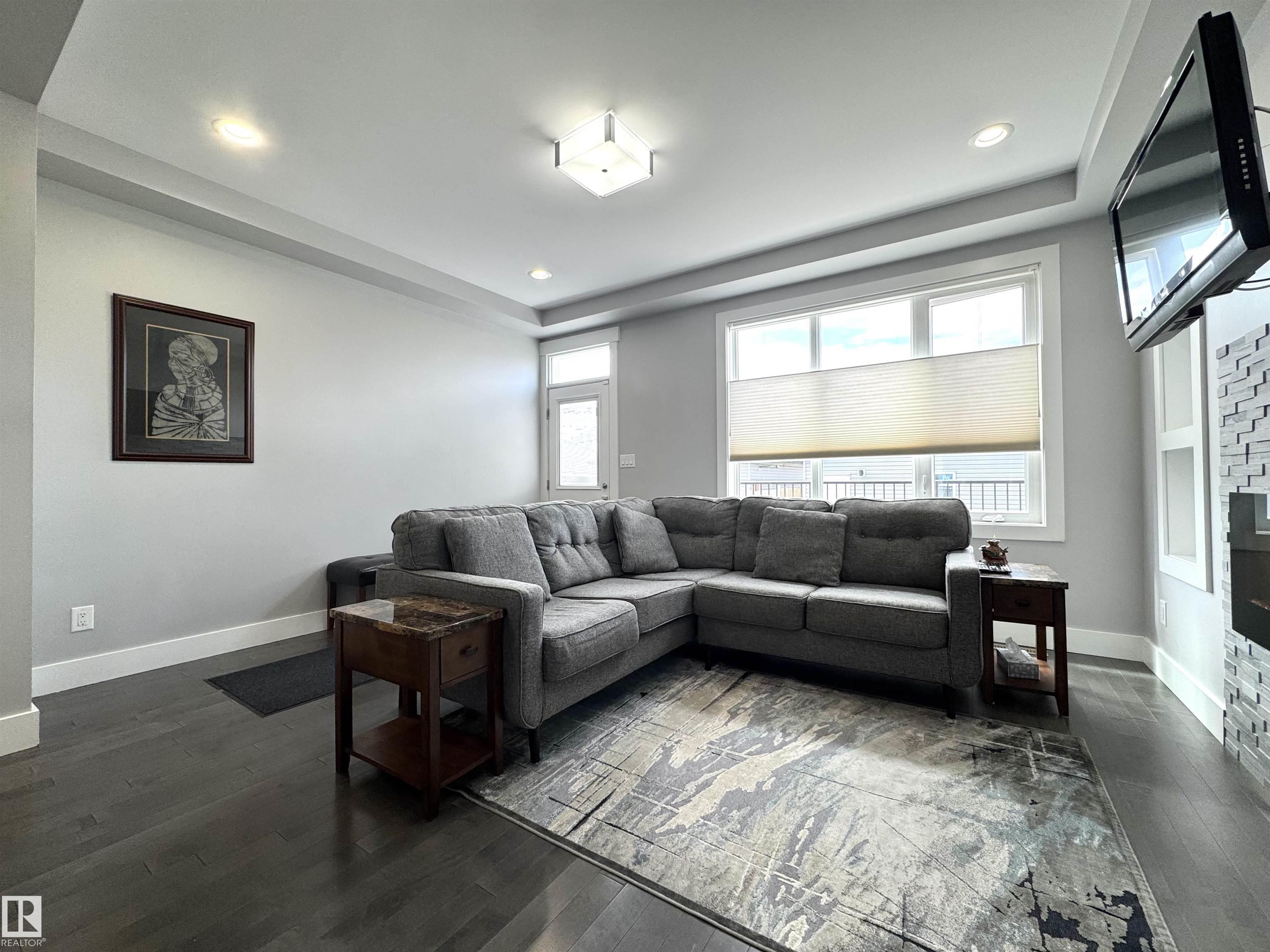 Photo 13 at 9220 154 Street NW, Sherwood, Edmonton