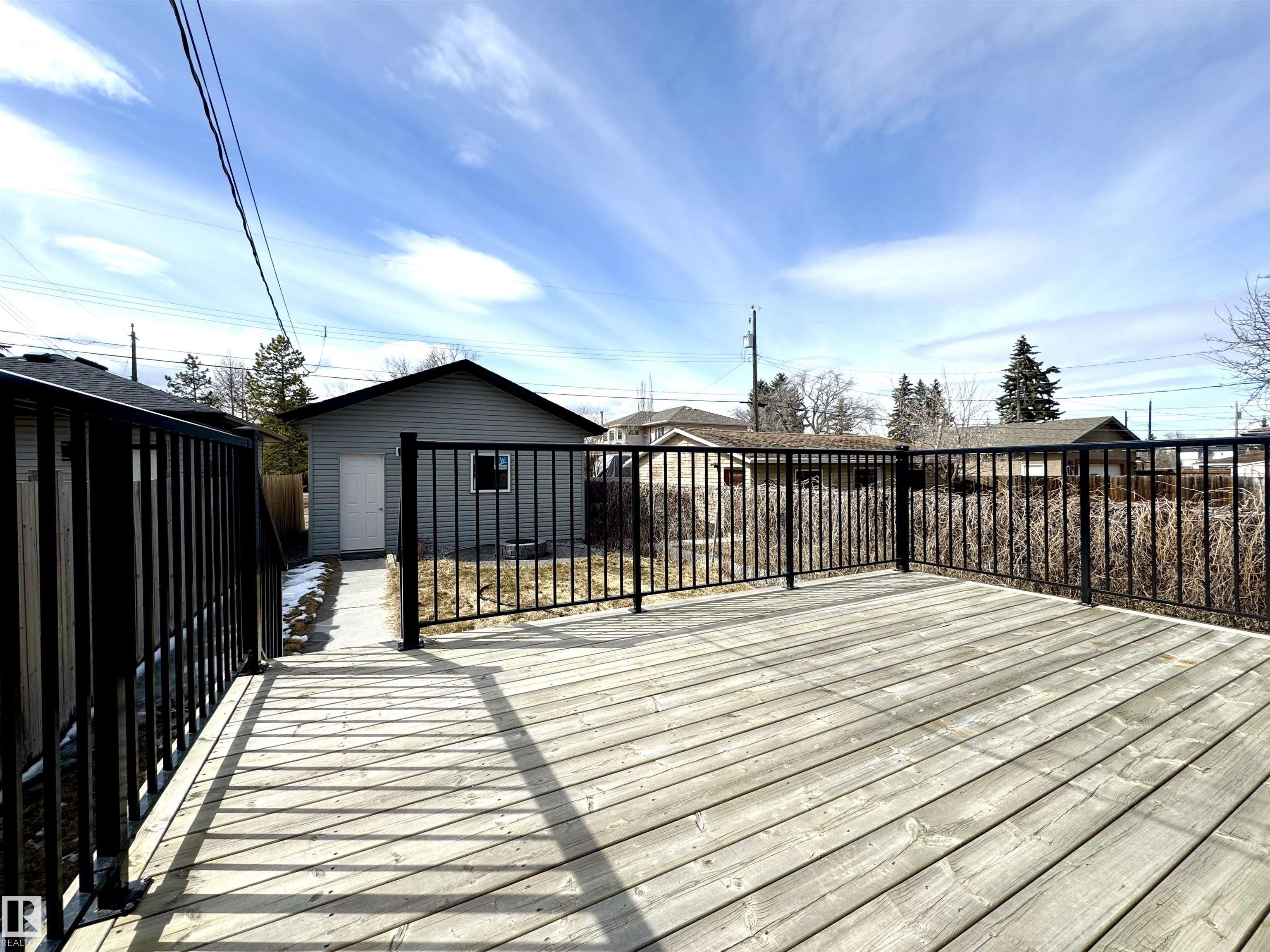 Photo 14 at 9220 154 Street NW, Sherwood, Edmonton