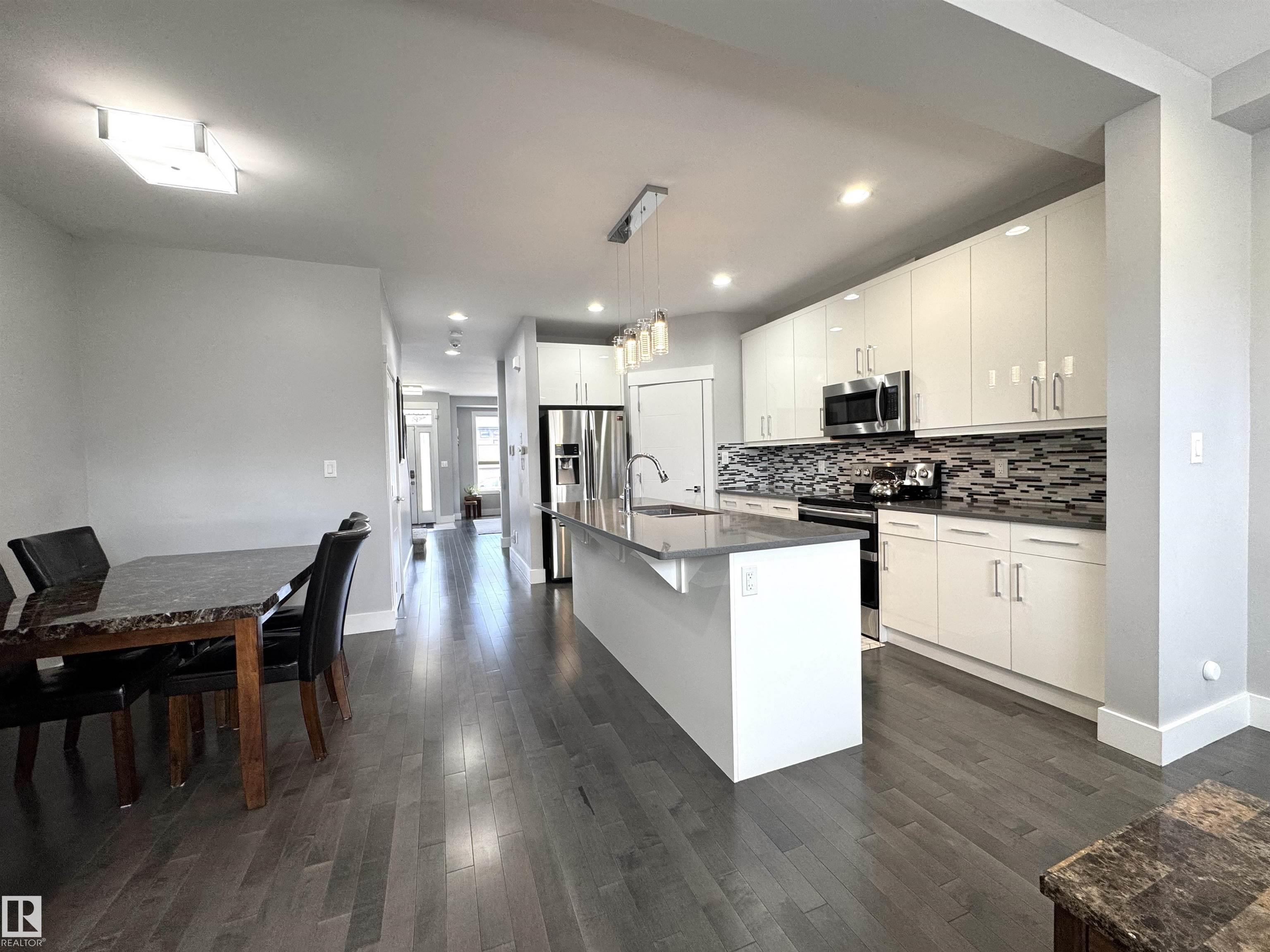 Photo 18 at 9220 154 Street NW, Sherwood, Edmonton