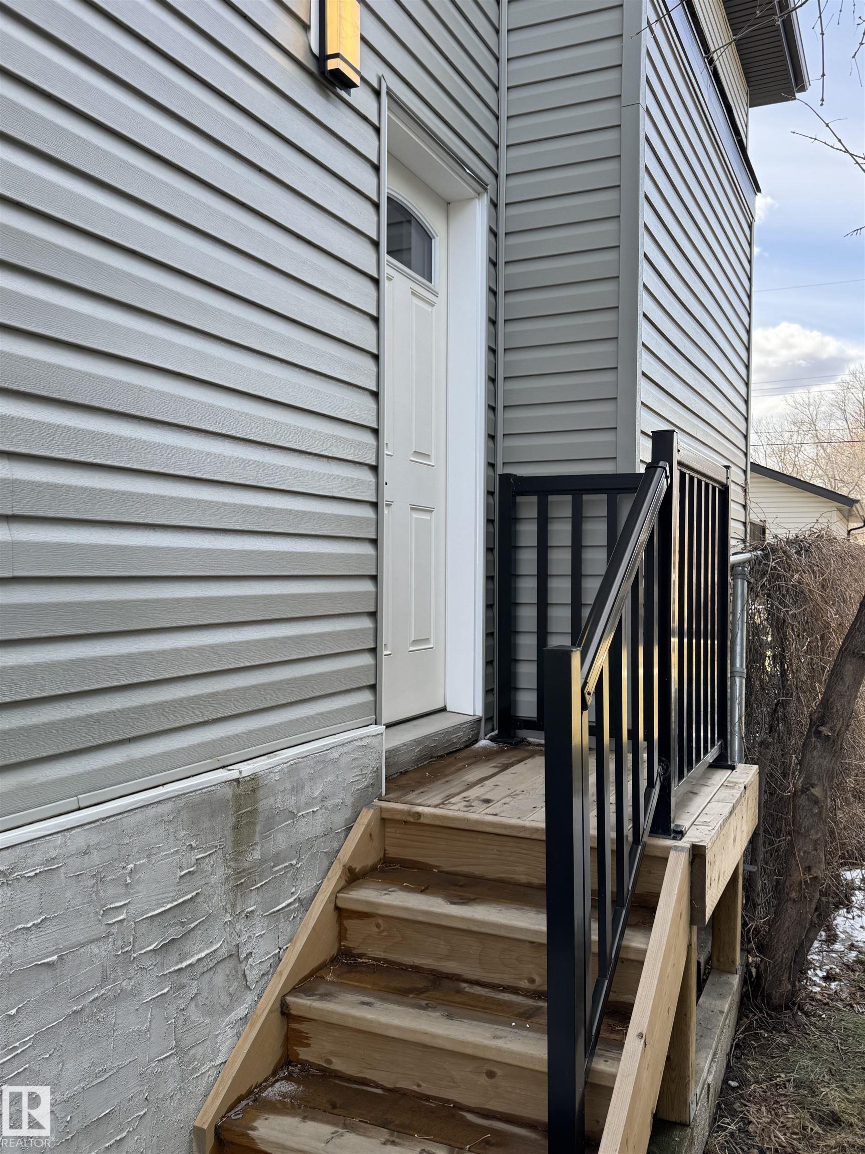 https://zimg.paragon.ice.com/ParagonImages/Property/PM/RAE/225398483/56/0/0/4d368bb1e20f258bec4712b95d0c062f/1/21f456cebe1502393db55f52d81b67be/225398483-f64e63d3-a3bd-462f-83de-803530c6f0d1.JPG