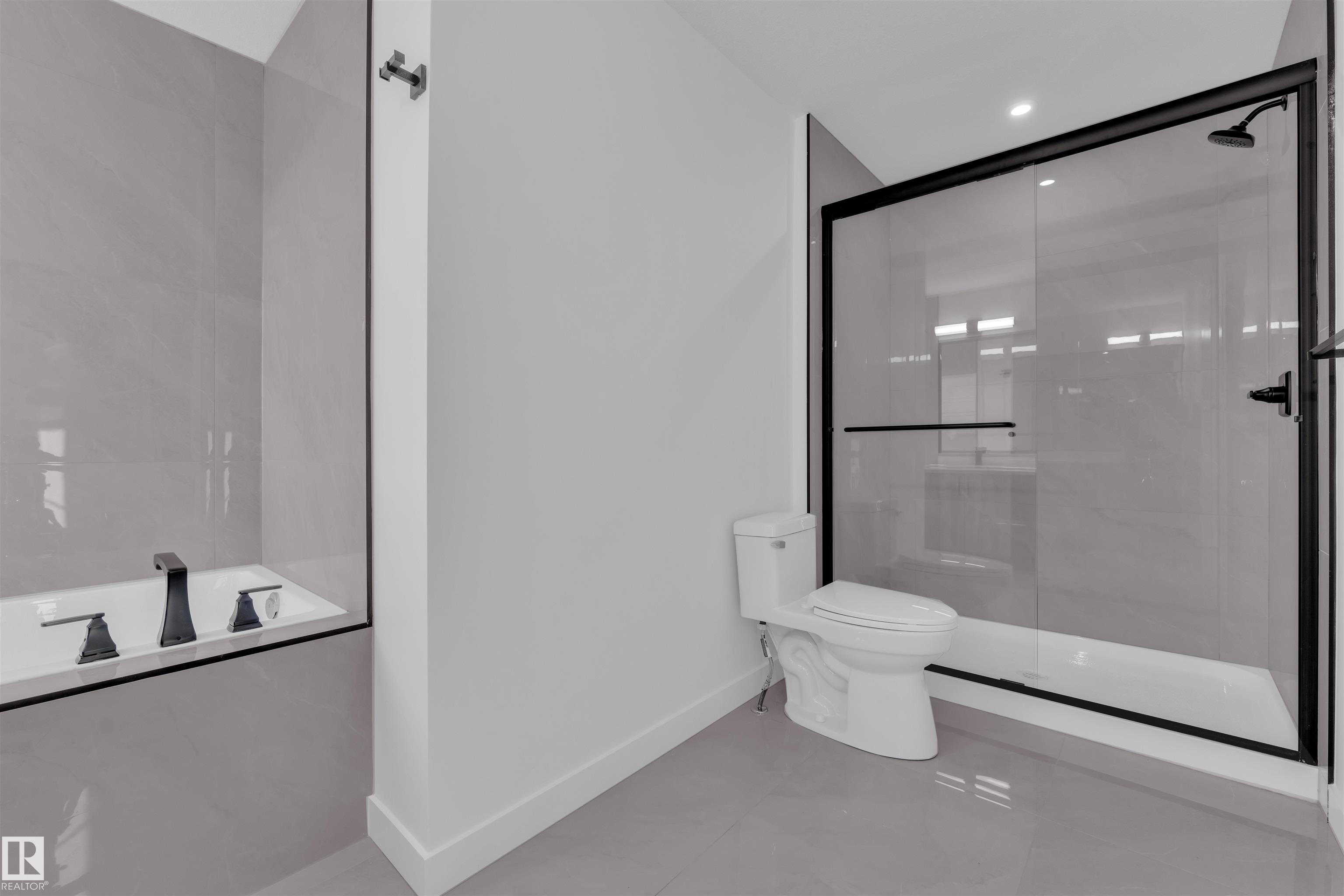Photo 18 at 3618 39 Avenue, Azur, Beaumont