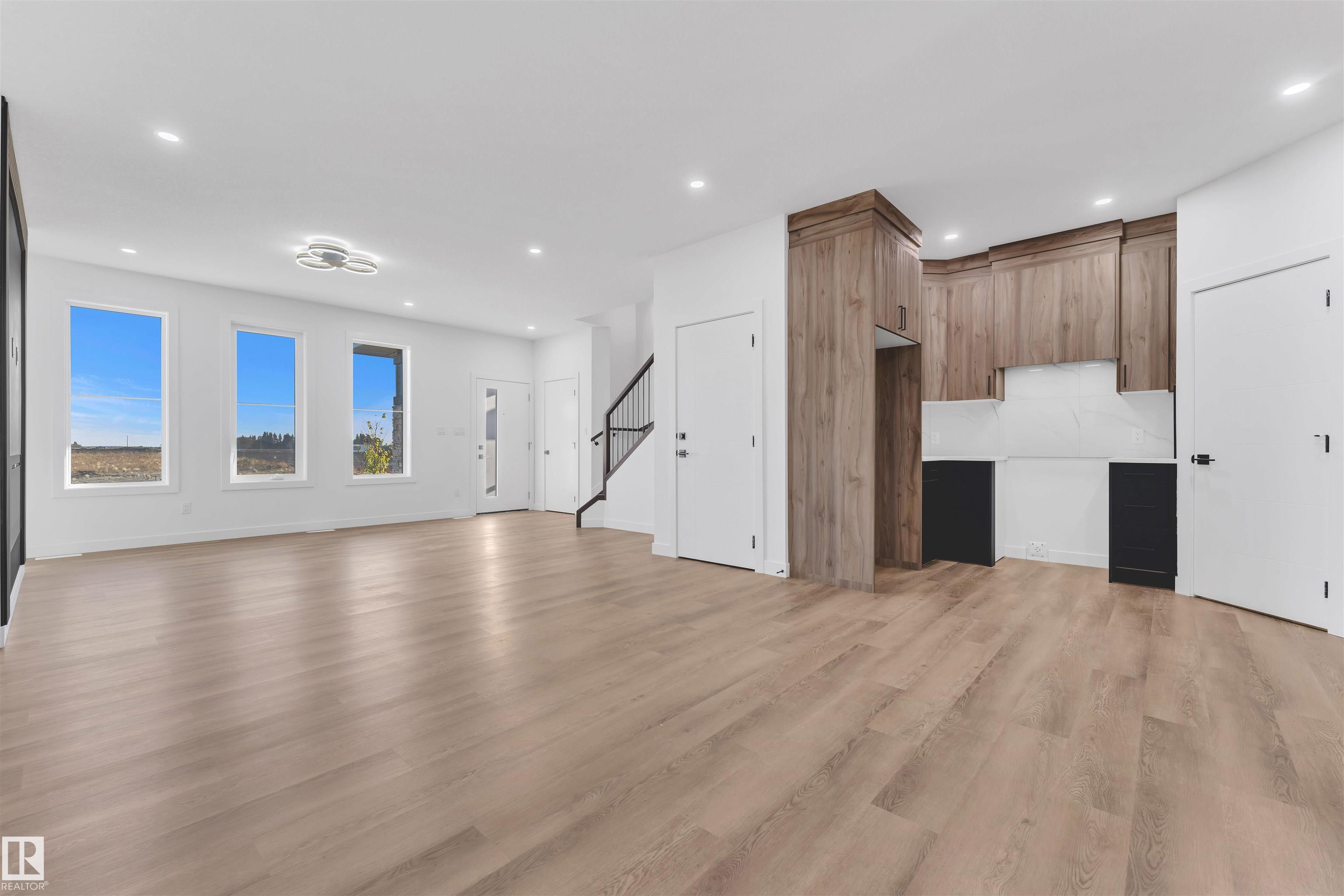 Photo 6 at 3618 39 Avenue, Azur, Beaumont