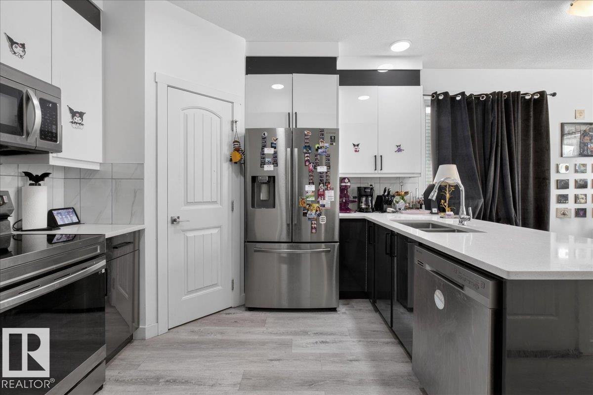 Photo 14 at 1 - 11616 82 Street NW, Parkdale, Edmonton