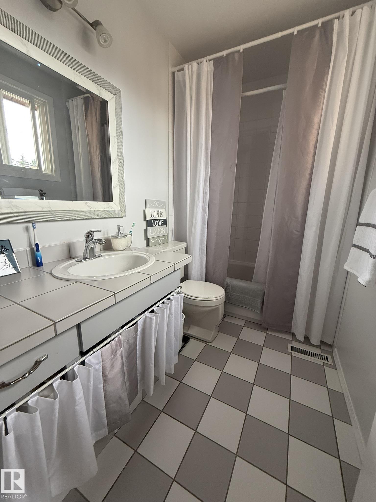 Photo 25 at 18525 66 Avenue NW, Ormsby Place, Edmonton