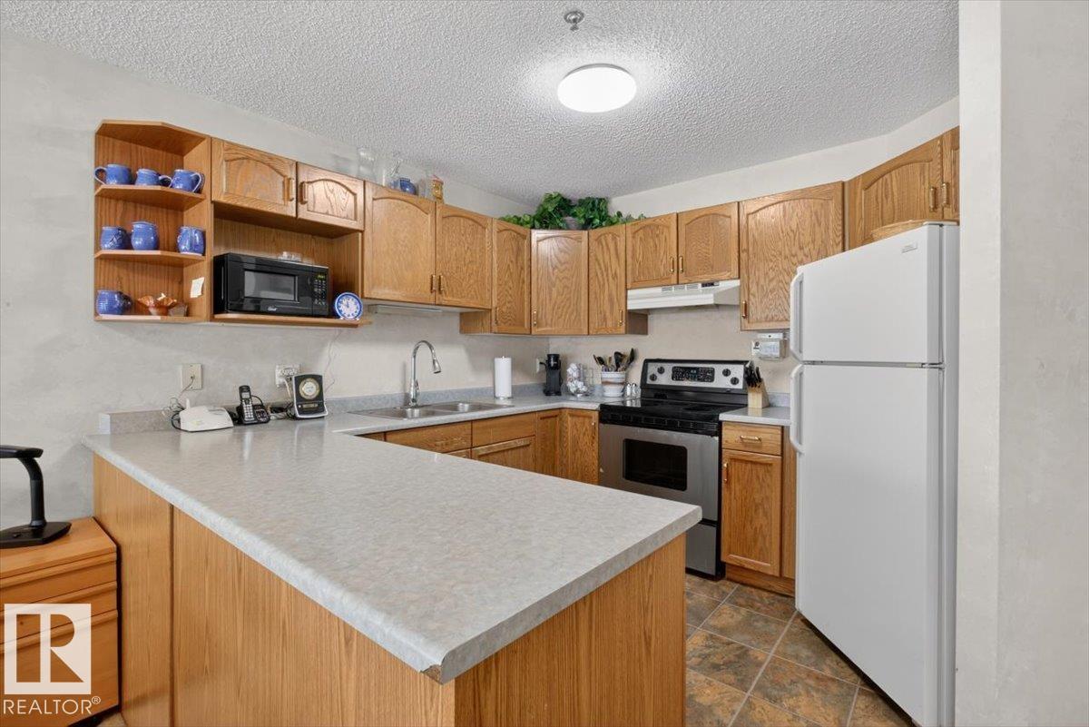 Photo 12 at 105 - 5212 25 Avenue NW, Mill Woods Town Centre, Edmonton