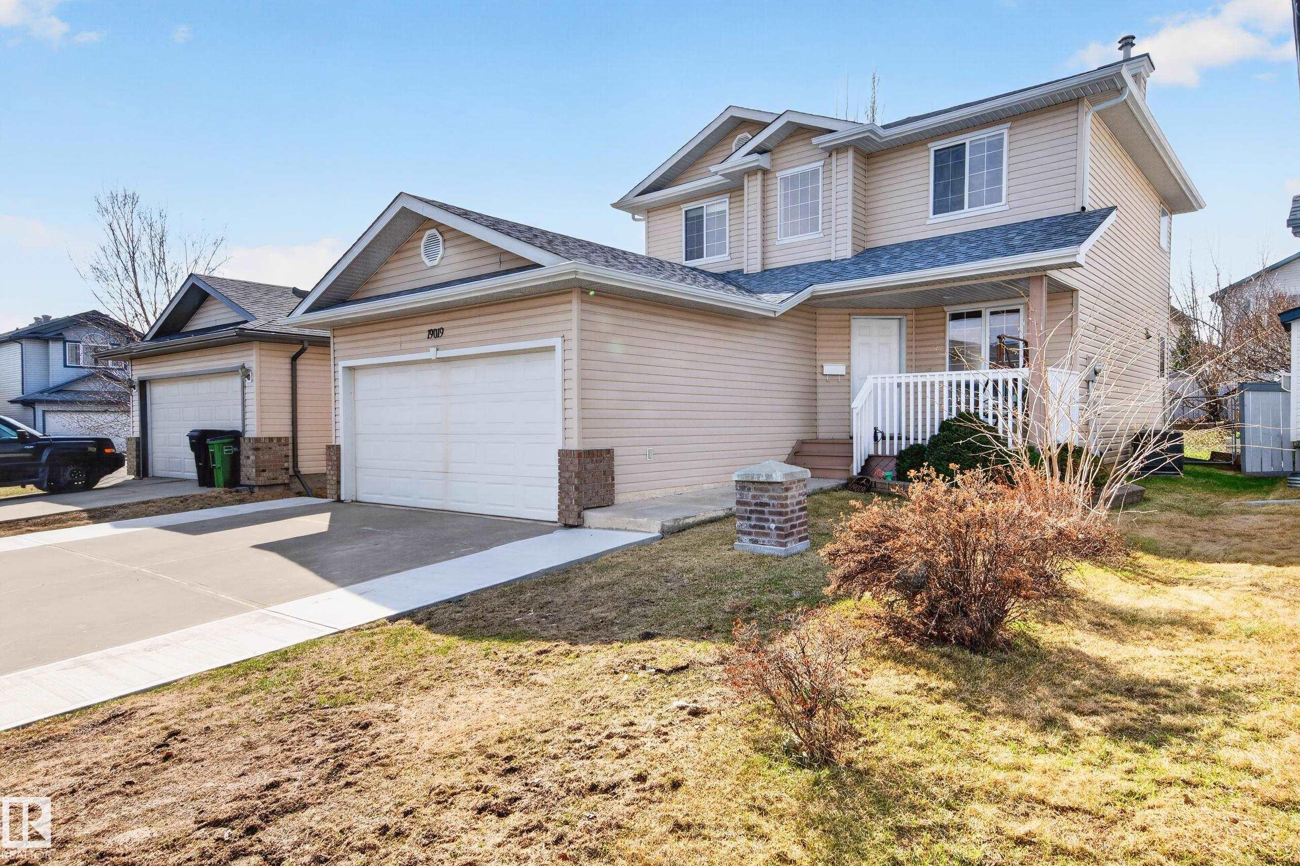 Photo 2 at 19019 49 Avenue NW, Jamieson Place, Edmonton