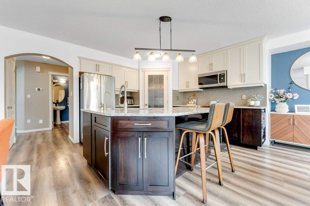 Photo 4 at 3913 Mcmullen Green green SW, Macewan, Edmonton