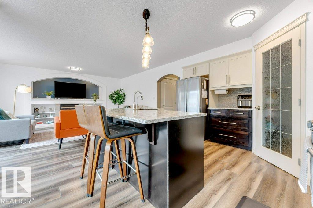 Photo 5 at 3913 Mcmullen Green green SW, Macewan, Edmonton