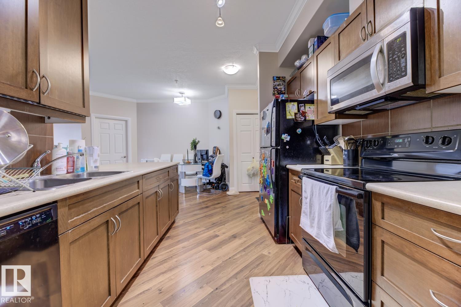 Photo 10 at 111 - 14604 125 Street NW, Baranow, Edmonton