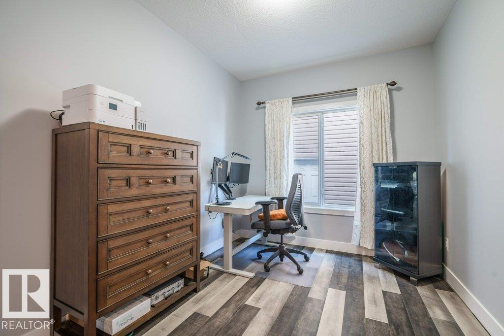 https://zimg.paragon.ice.com/ParagonImages/Property/PM/RAE/225398503/23/0/0/7cbf09b161a9acc1cab4ad5fe92a170b/1/12fcf484367cbfafd0ef90de36c73b97/225398503-390d131d-81a1-428b-b86e-20a1e63384a6.JPG