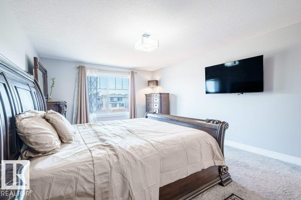 https://zimg.paragon.ice.com/ParagonImages/Property/PM/RAE/225398503/45/0/0/ffe502c72b9d54bc7a225b75e221c4ad/1/12fcf484367cbfafd0ef90de36c73b97/225398503-ef20b9af-ffcf-4afc-9392-8e64da2d269f.JPG