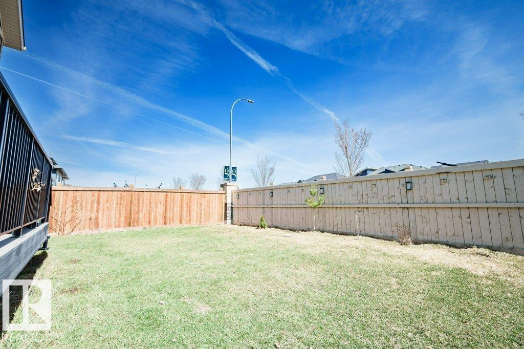 https://zimg.paragon.ice.com/ParagonImages/Property/PM/RAE/225398503/67/0/0/98ff9657c04f222f3363ee655b785d2b/1/12fcf484367cbfafd0ef90de36c73b97/225398503-abdae469-a9a4-482a-bce5-8555cafba9e3.JPG