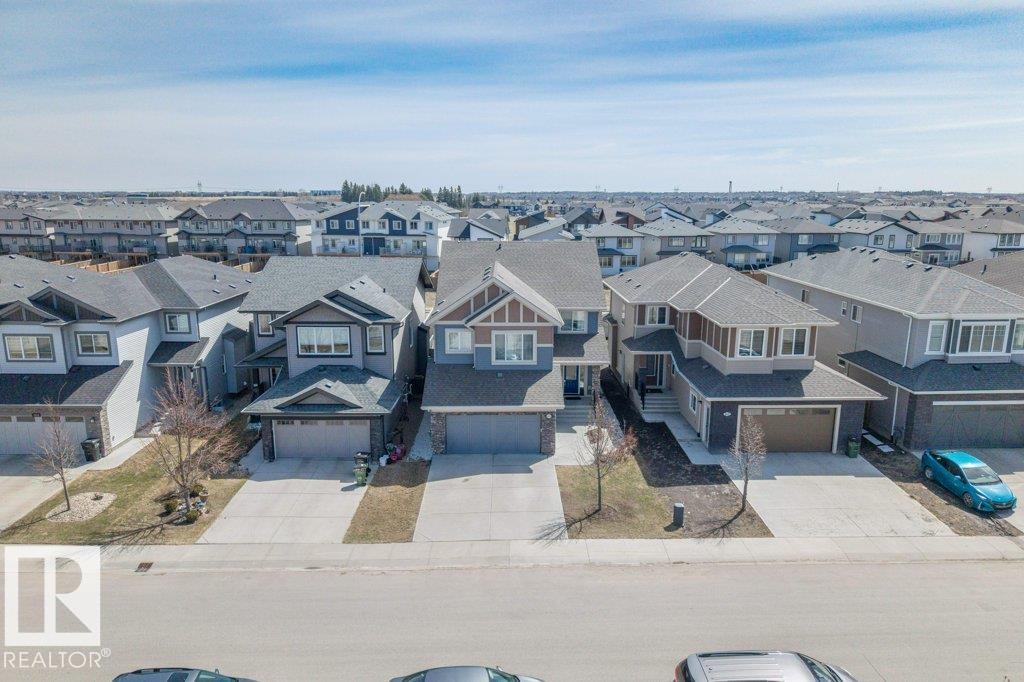 https://zimg.paragon.ice.com/ParagonImages/Property/PM/RAE/225398503/72/0/0/5e3b8f68222450546e969aae6d2cc779/1/12fcf484367cbfafd0ef90de36c73b97/225398503-8ecafcce-21ab-49f9-aca2-3d3d5635ee97.JPG