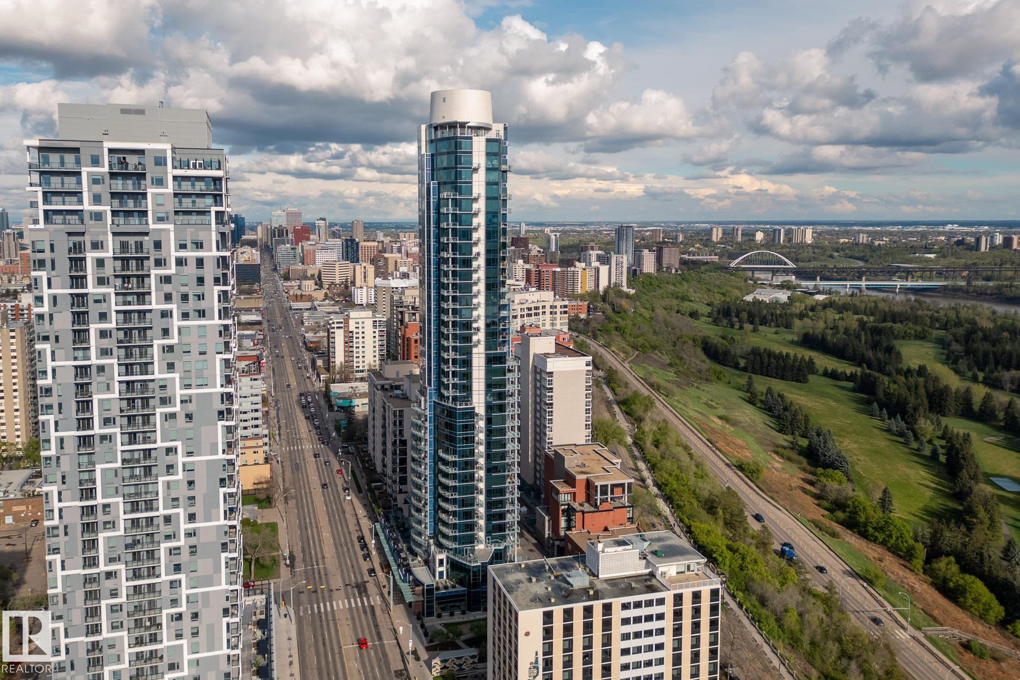 https://zimg.paragon.ice.com/ParagonImages/Property/PM/RAE/225398505/34/0/0/9ad9a600f2ee85701facf0e92e8f8ccc/1/9dde936d92eecab7975c981a53506483/225398505-6f378bff-3e68-413f-9fa8-9ec20d5a1300.JPG