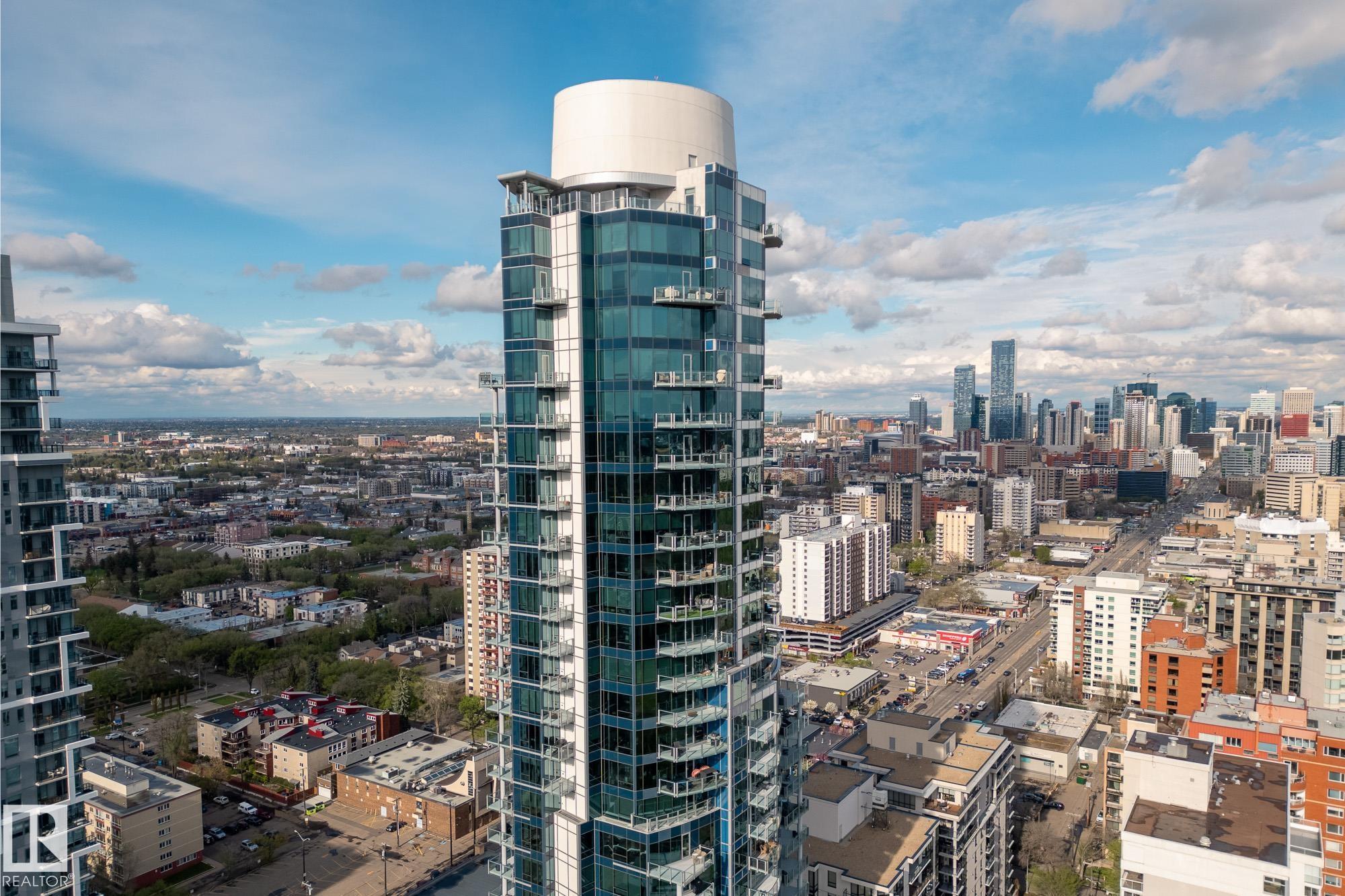 https://zimg.paragon.ice.com/ParagonImages/Property/PM/RAE/225398505/38/0/0/80e3d126a187465c3bb637d4fa5513e4/1/9dde936d92eecab7975c981a53506483/225398505-21b25e10-2ef7-40bc-ac77-917398138510.JPG