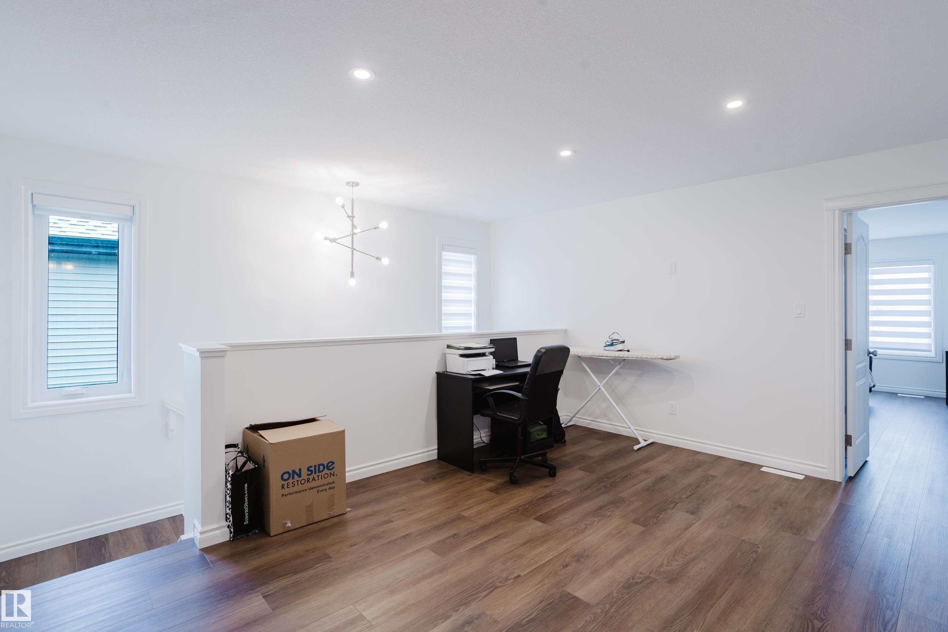 https://zimg.paragon.ice.com/ParagonImages/Property/PM/RAE/225398515/28/0/0/37314f34b3baee920a8528b1fcc66549/1/cd7be74fa1fdd7f2cda0ccc9c051d5b9/225398515-bcaf1714-7a05-4339-8568-77f591ac1c3a.JPG