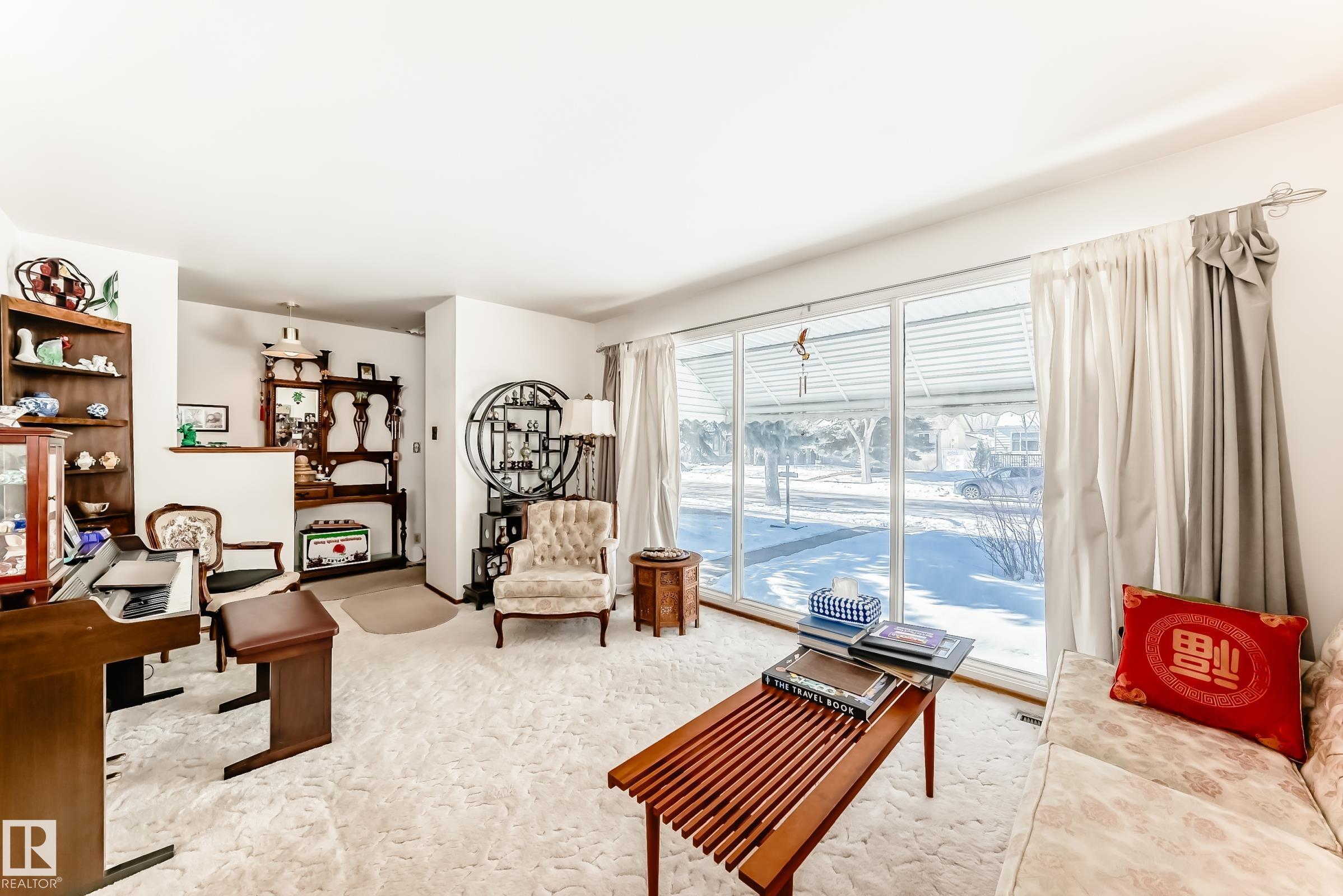 Photo 17 at 12237 135 Street NW, Dovercourt, Edmonton