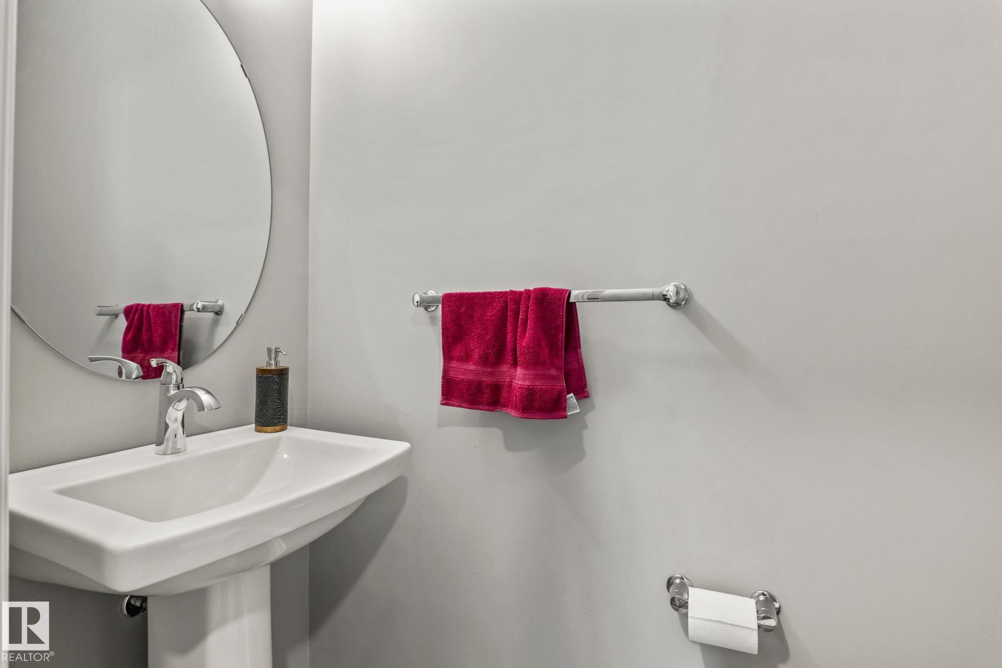 https://zimg.paragon.ice.com/ParagonImages/Property/PM/RAE/225398535/14/0/0/d832d0f562d0bd8b340d100ef4043ec1/1/3bf93b7fe31023d3d91f41b28776d3eb/225398535-c0684005-5e4c-43bf-a6f5-86a6d25dac11.JPG