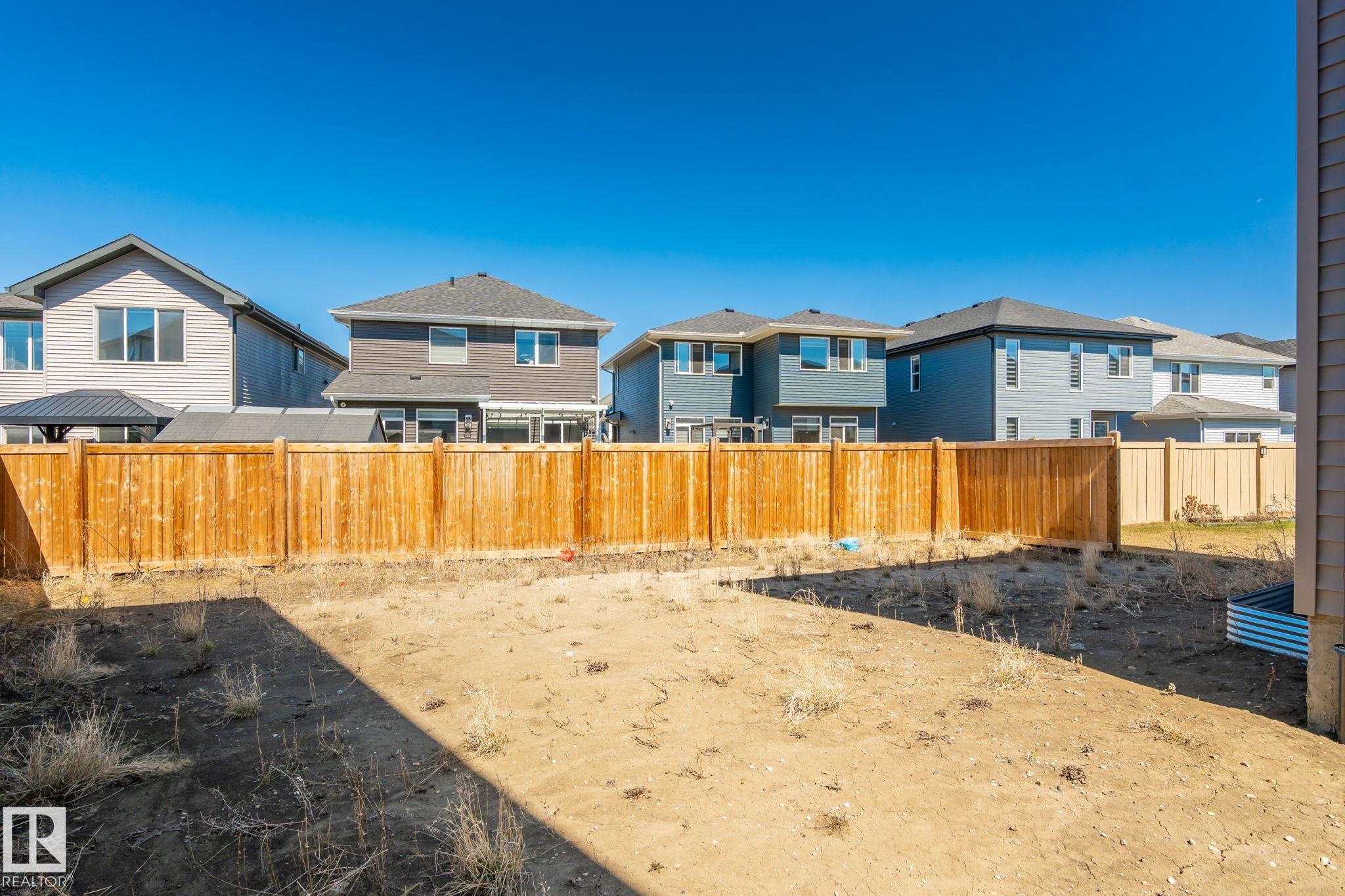 https://zimg.paragon.ice.com/ParagonImages/Property/PM/RAE/225398535/34/0/0/8da29ed61401ae0411f9d691bcf30baa/1/3bf93b7fe31023d3d91f41b28776d3eb/225398535-ecf93e4d-2887-4d2a-876a-edeec0ac5bad.JPG