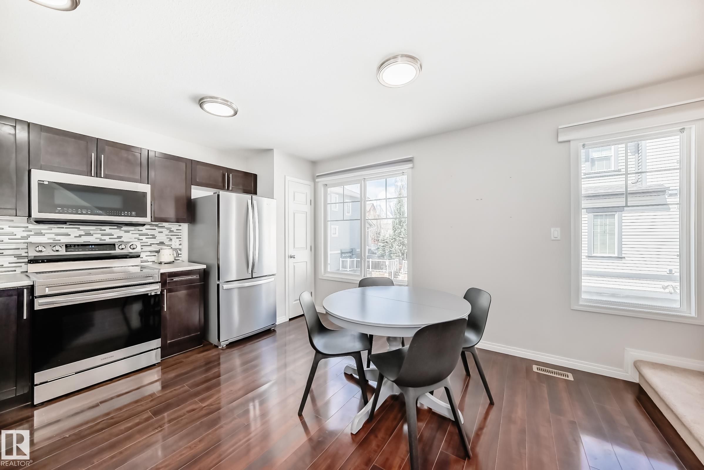 https://zimg.paragon.ice.com/ParagonImages/Property/PM/RAE/225398536/13/0/0/14fdf7bf42b5e117f253363c23b661a9/1/0949784ecf96b1daf5dbd56c09615d12/225398536-71541bd2-8200-49af-9fcb-d6eece533b6b.JPG