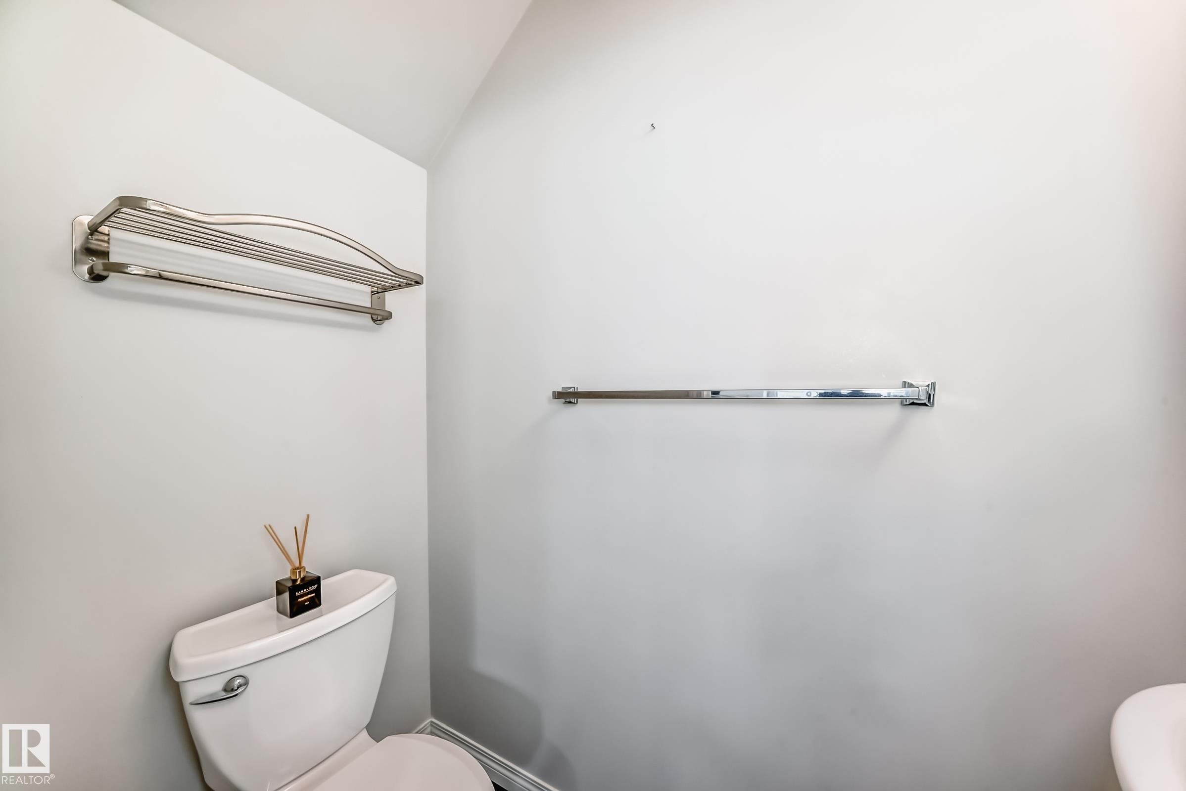 https://zimg.paragon.ice.com/ParagonImages/Property/PM/RAE/225398536/21/0/0/f90820b96ccc5d73fea411e9505ae75d/1/0949784ecf96b1daf5dbd56c09615d12/225398536-f54465ca-65fb-46c3-990a-0126b9f71858.JPG