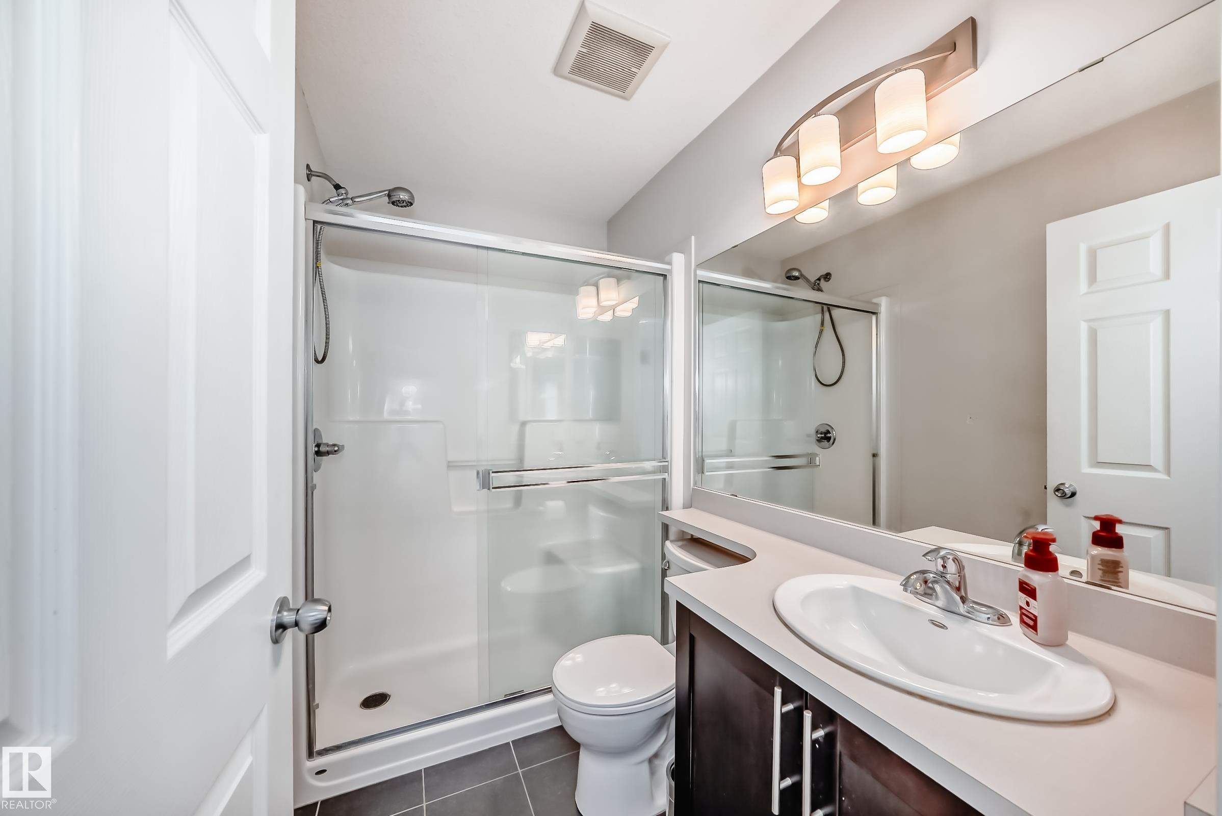 https://zimg.paragon.ice.com/ParagonImages/Property/PM/RAE/225398536/29/0/0/c89274598862c326c14cf464c86c05cc/1/0949784ecf96b1daf5dbd56c09615d12/225398536-51034e8d-69b3-4cac-9719-4717836a1c7e.JPG