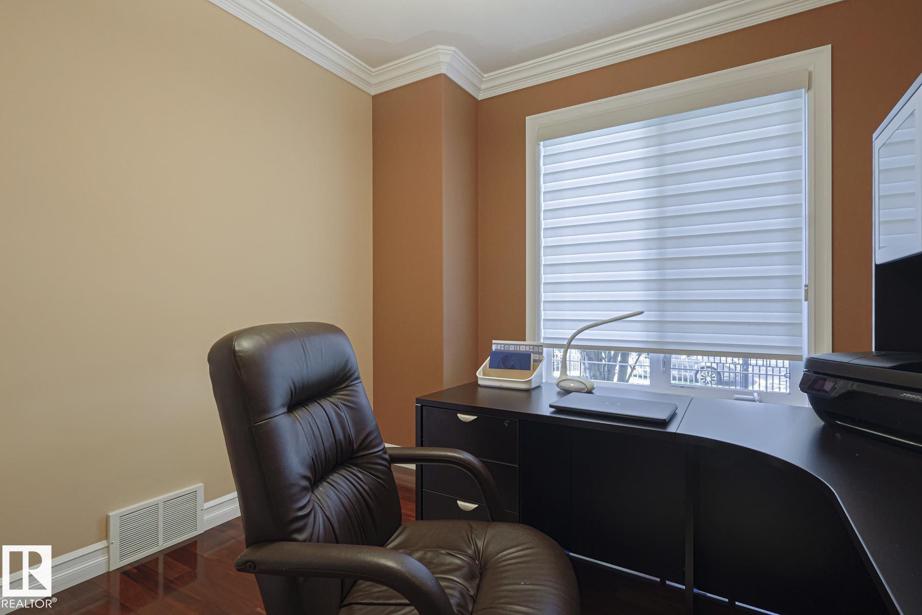 Photo 12 at 10731 150 Street NW, High Park, Edmonton