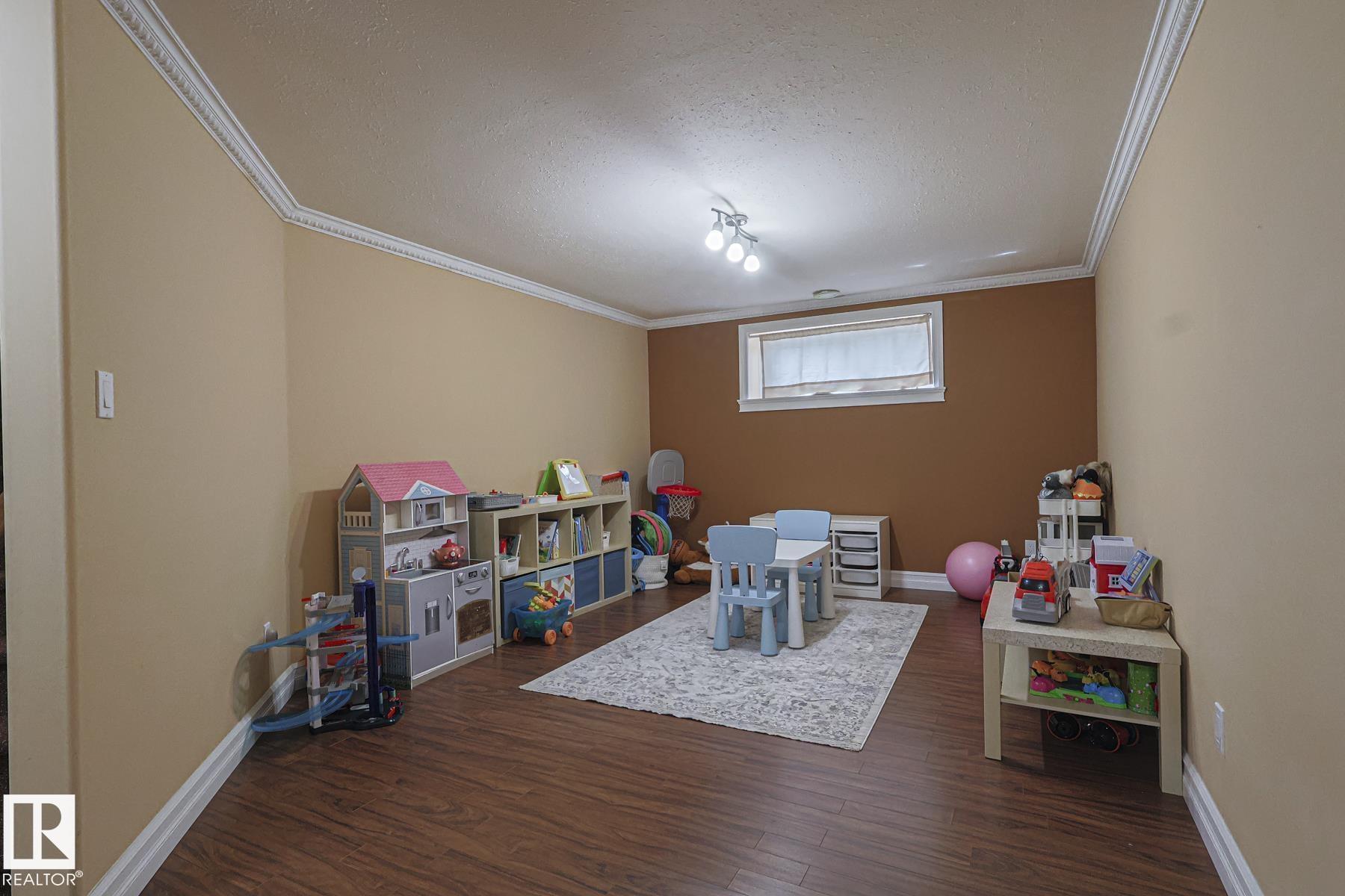 Photo 28 at 10731 150 Street NW, High Park, Edmonton