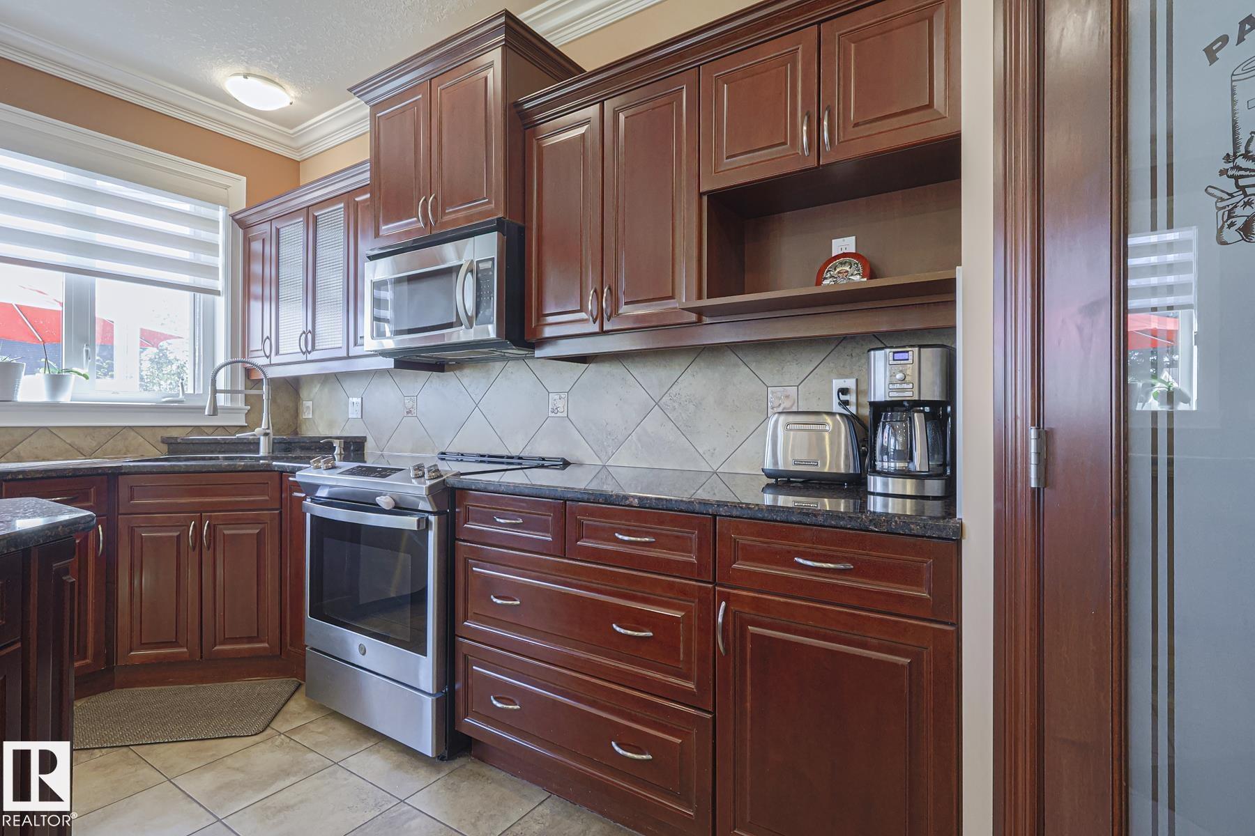 Photo 42 at 10731 150 Street NW, High Park, Edmonton