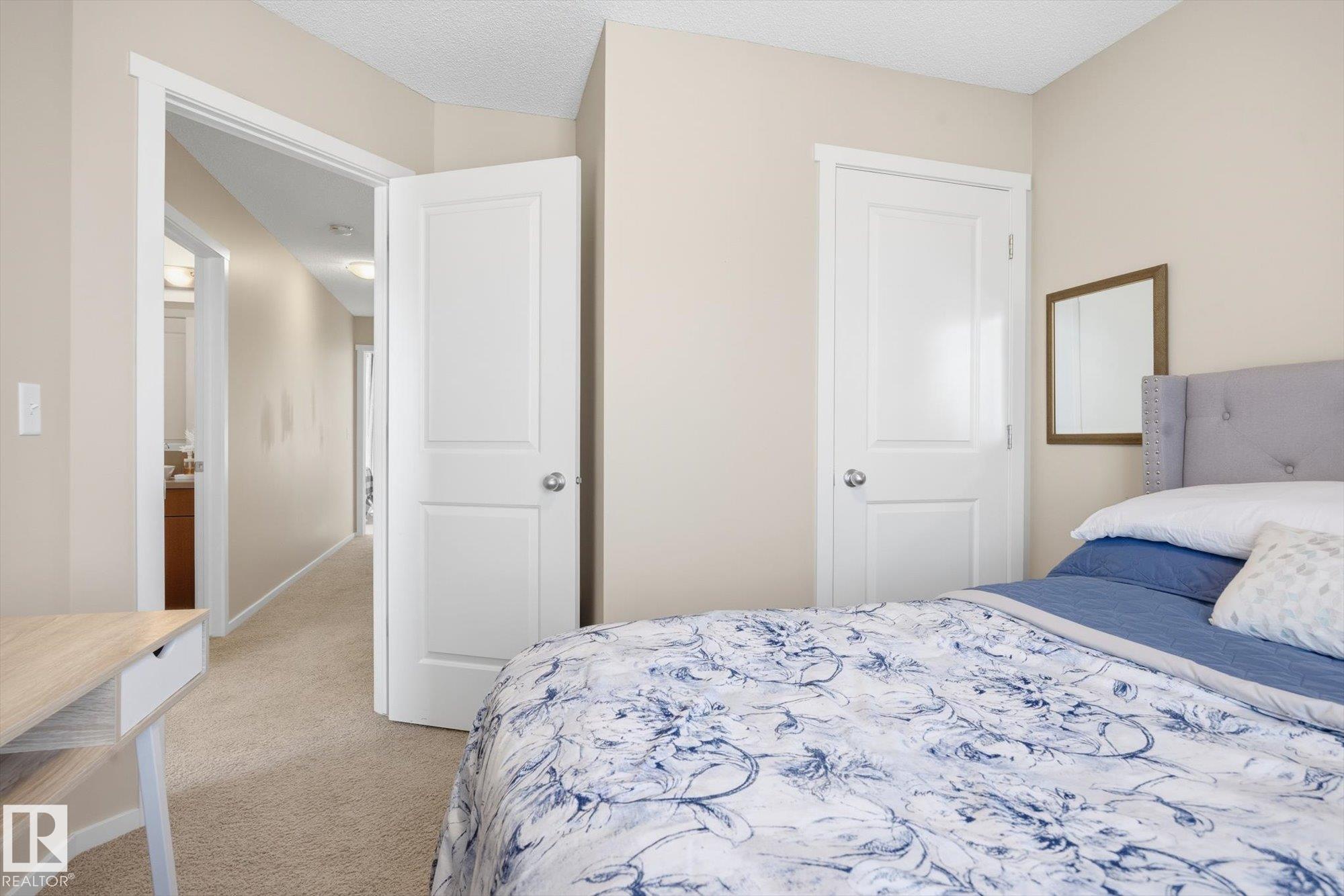 https://zimg.paragon.ice.com/ParagonImages/Property/PM/RAE/225398551/27/0/0/2f17b8a248fd0584f1508694eb83cb8d/1/e0d0a3b3b0ddf5981115cc40c65d2863/225398551-2c9849c4-38ce-4dd0-ac72-1f96b29833fa.JPG