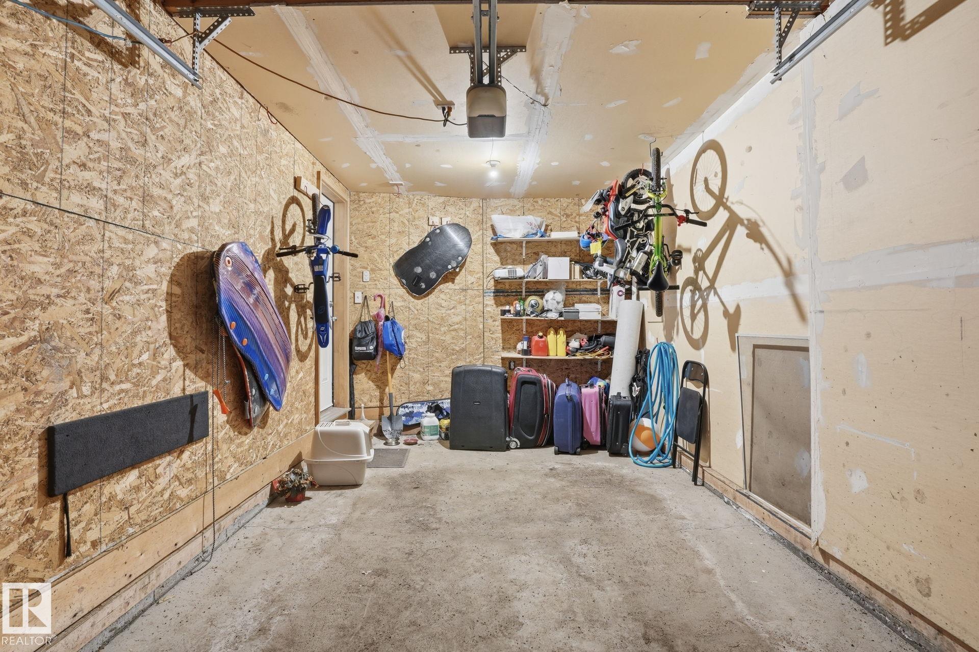 https://zimg.paragon.ice.com/ParagonImages/Property/PM/RAE/225398555/23/0/0/d86a5cc4d282a3672cb7e1852e31233c/1/5052c391c5462fa2d7ca411862820800/225398555-af535840-8bcd-465c-8bb5-594e08b3d39a.JPG