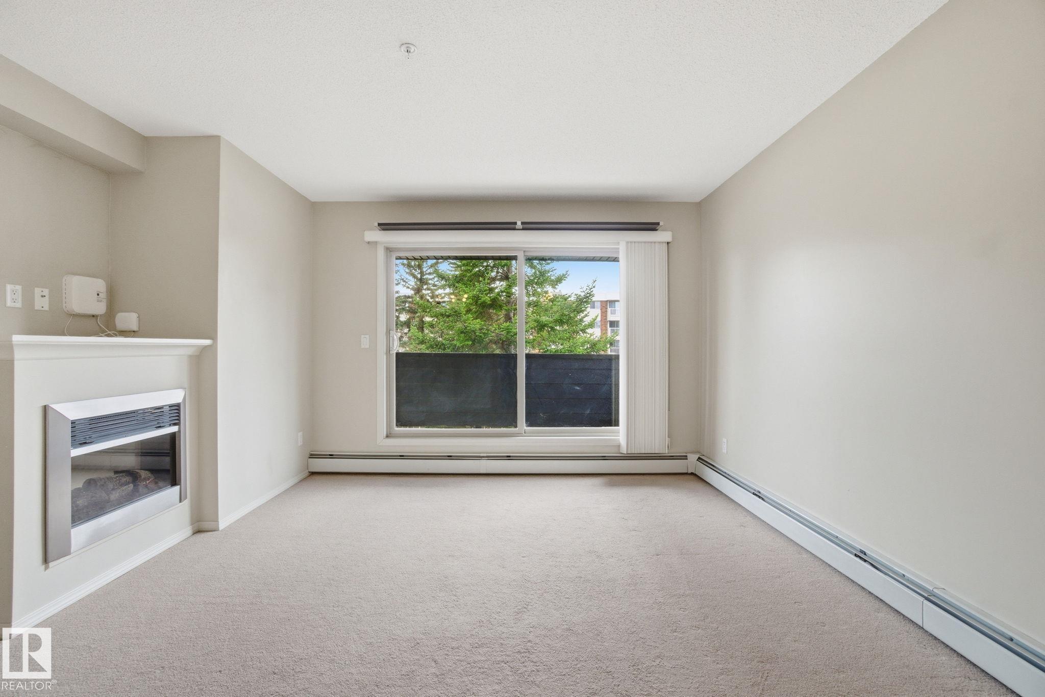 https://zimg.paragon.ice.com/ParagonImages/Property/PM/RAE/225398563/17/0/0/54739aa77a1af8a08bc8b34801fda0fd/1/71346634d0504e84c069a72571de7155/225398563-f5d59254-5c75-4029-a372-64940dd0207f.JPG