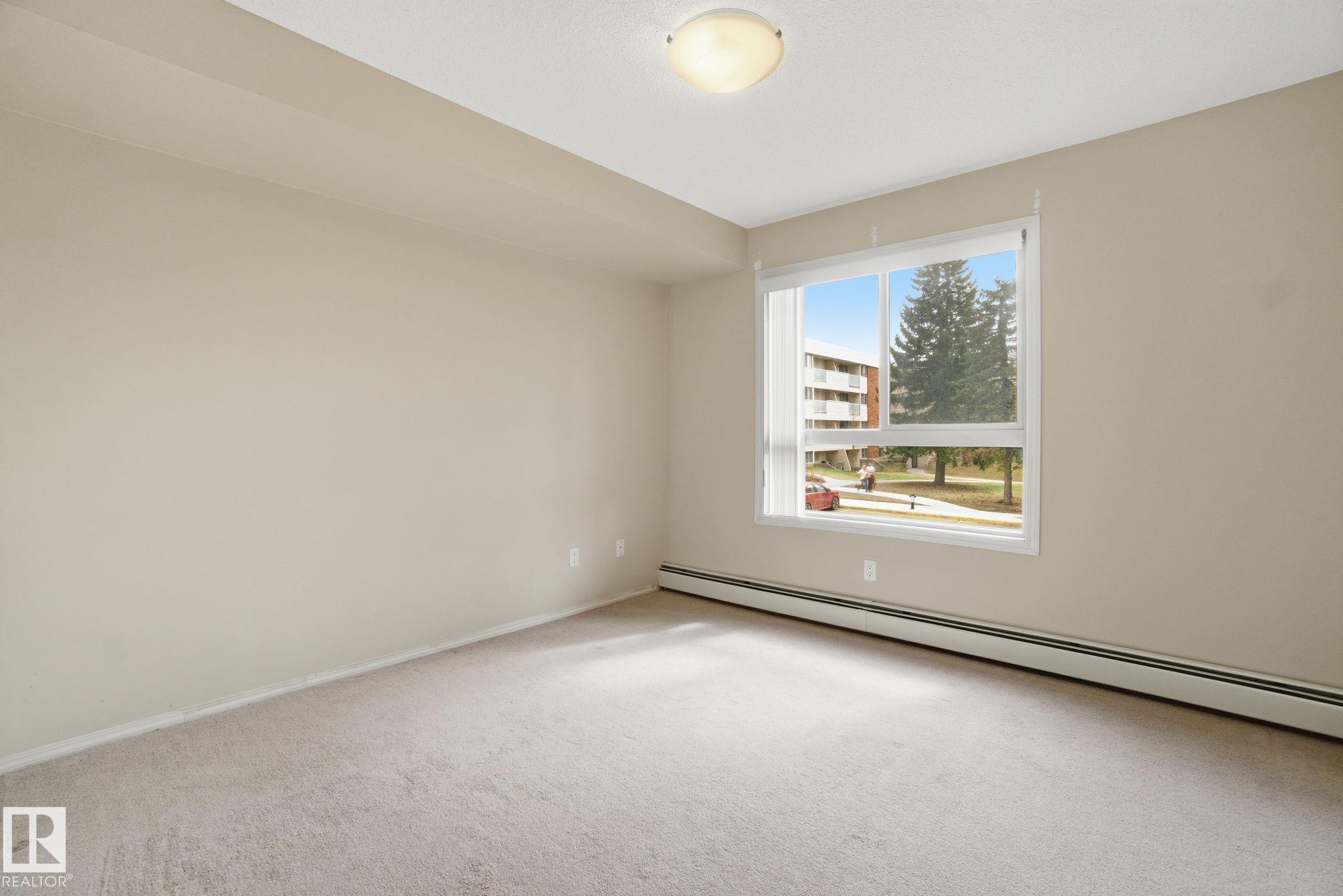 https://zimg.paragon.ice.com/ParagonImages/Property/PM/RAE/225398563/20/0/0/fa6047e42e74d5776f180e1dd035ae12/1/71346634d0504e84c069a72571de7155/225398563-278d058c-e7c5-4d62-917a-13e0e43b2e7b.JPG