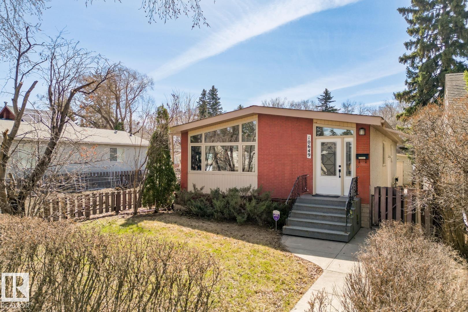 Picture for 10649 67 AV NW