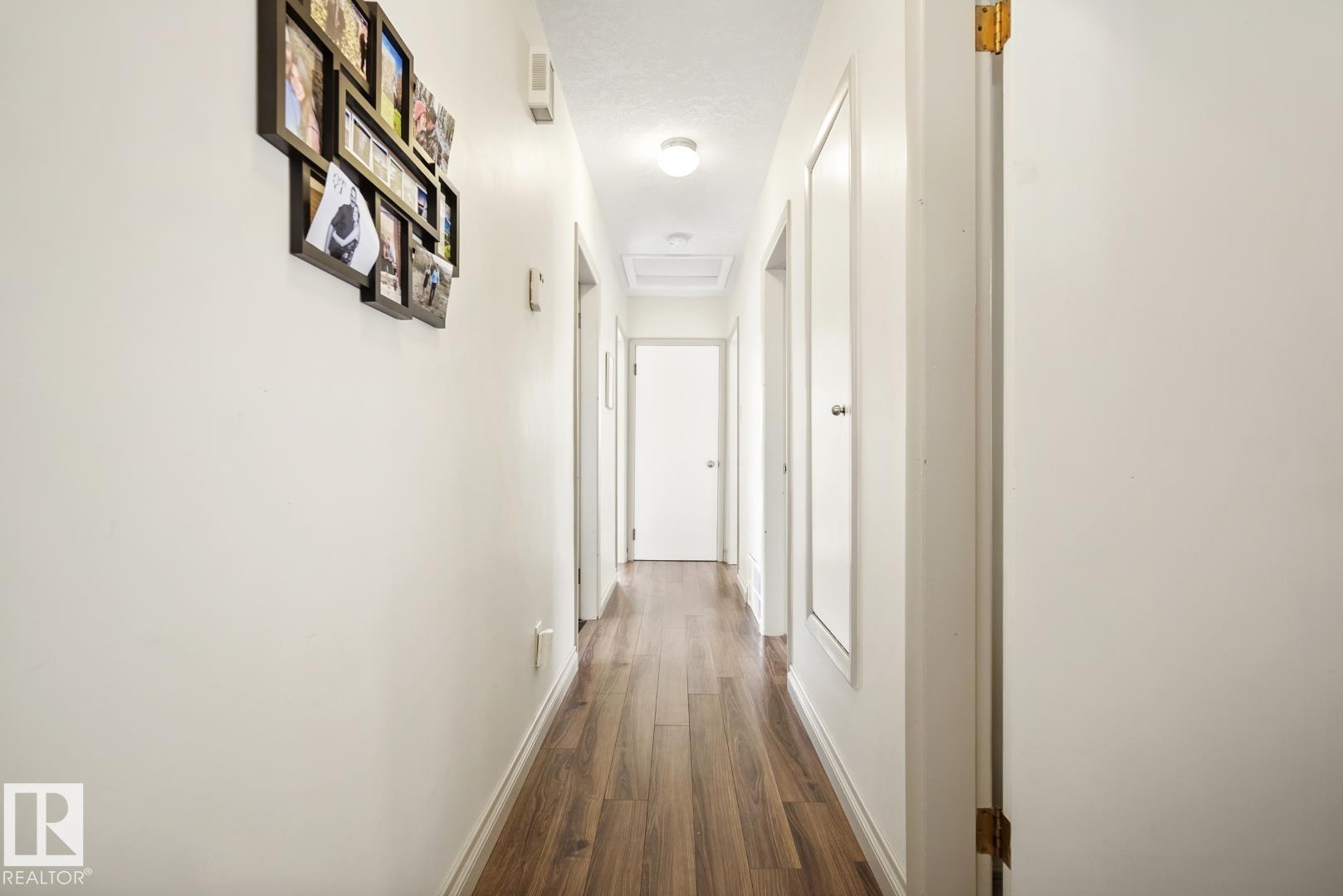 https://zimg.paragon.ice.com/ParagonImages/Property/PM/RAE/225398582/11/0/0/b3436296f319471ac2f99b63f047edc1/1/f38ffd1e9e4233c85c113efbe63045b3/225398582-5296016b-a780-4b94-b63b-2db4607e9b4e.JPG