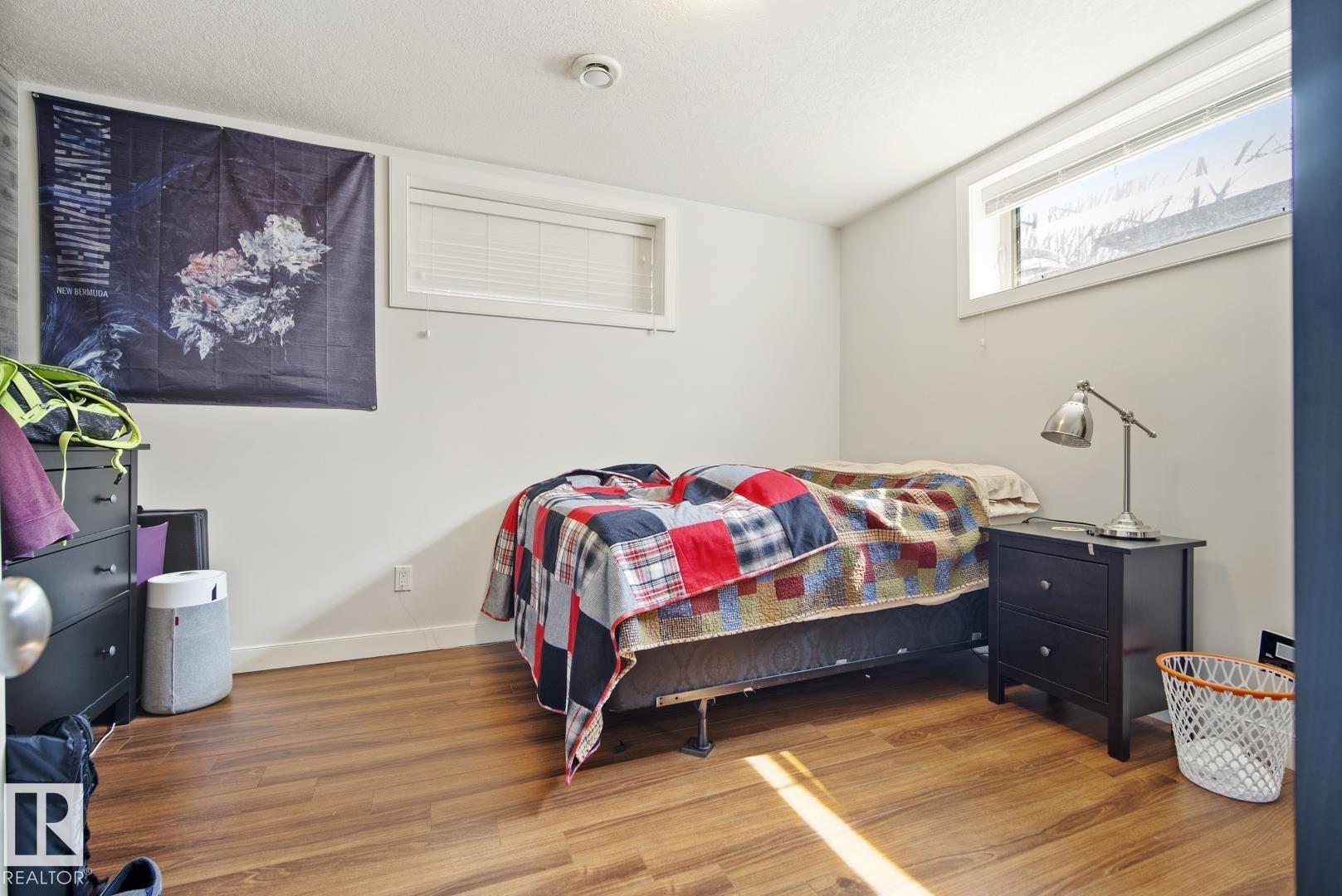 https://zimg.paragon.ice.com/ParagonImages/Property/PM/RAE/225398582/30/0/0/cf67315e6d24f295a360575fad023bff/1/f38ffd1e9e4233c85c113efbe63045b3/225398582-aa09f1c2-a18f-40cf-a404-4445e106c884.JPG